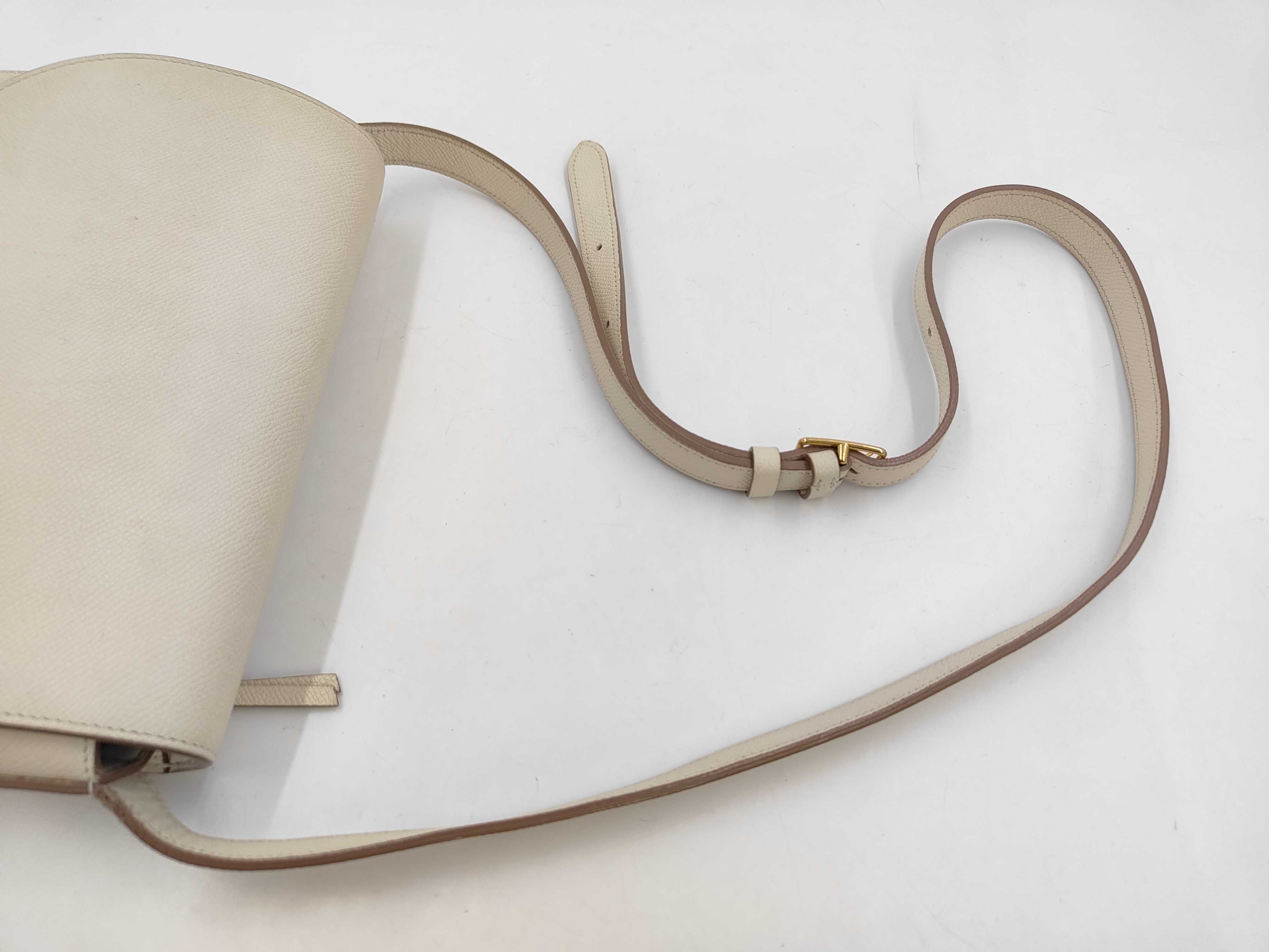 Trotter Shoulder Bag, Leather, White Shoulder Bag — view 5