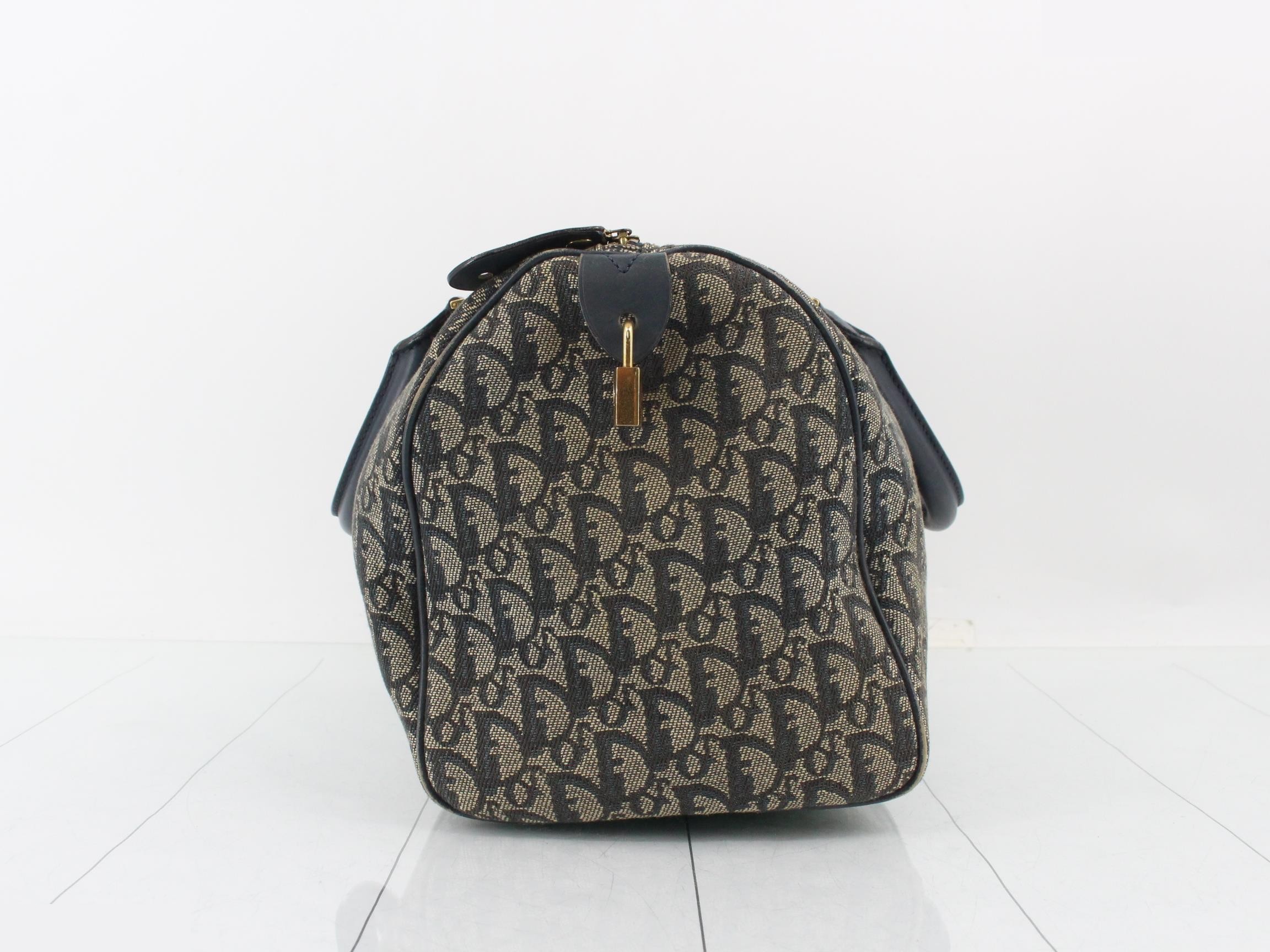 Trotter Boston Bag, Navy — view 4