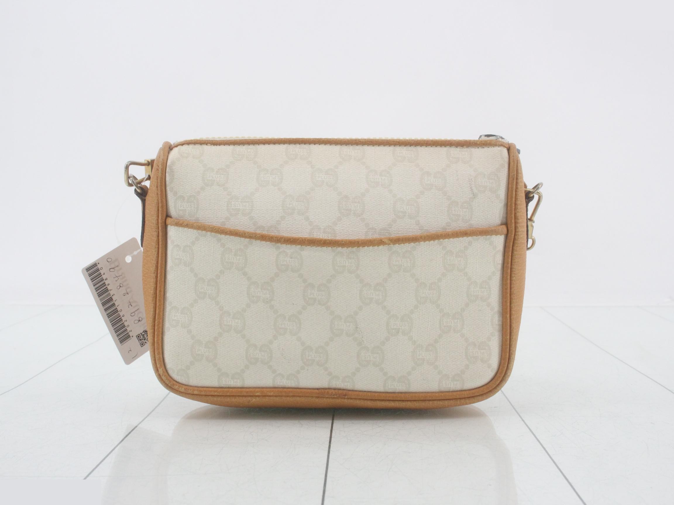 GG Plus Leather Shoulder Bag — view 2