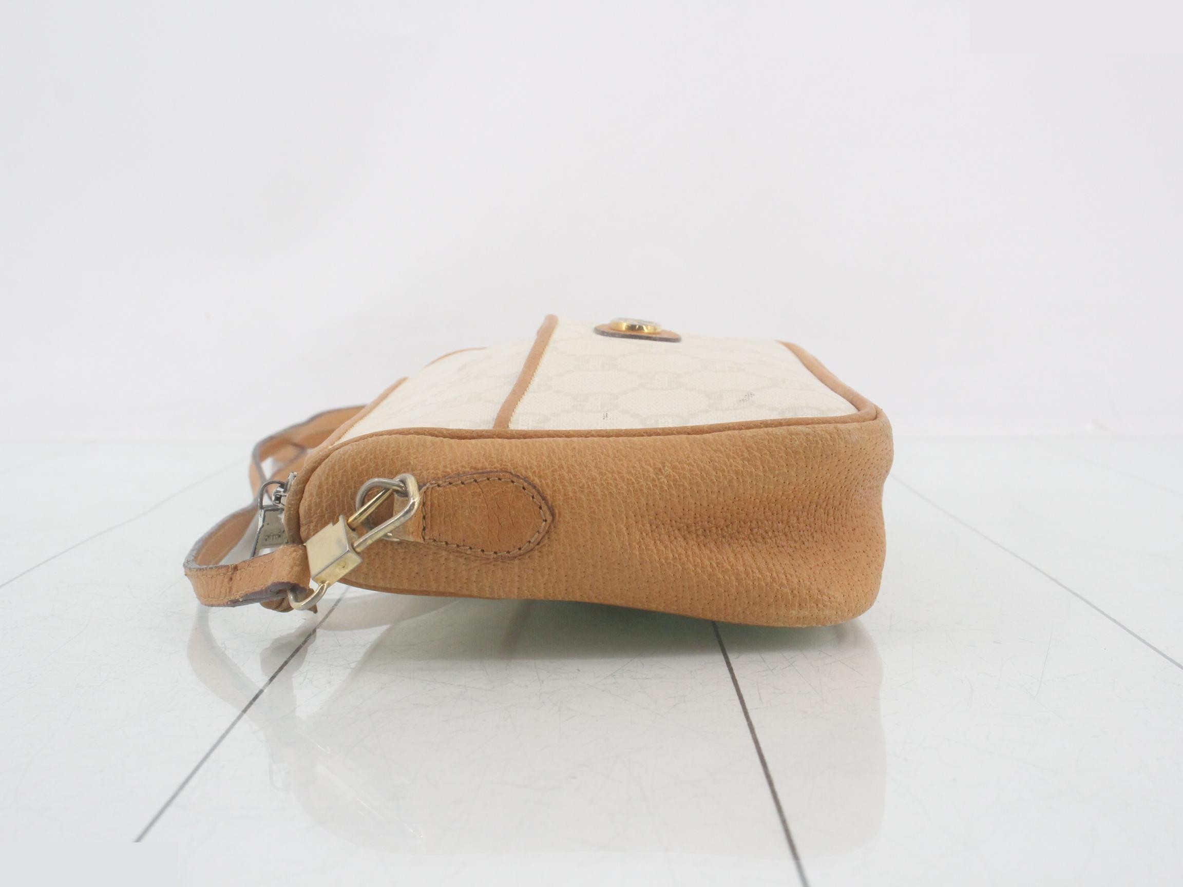 GG Plus Leather Shoulder Bag — view 4