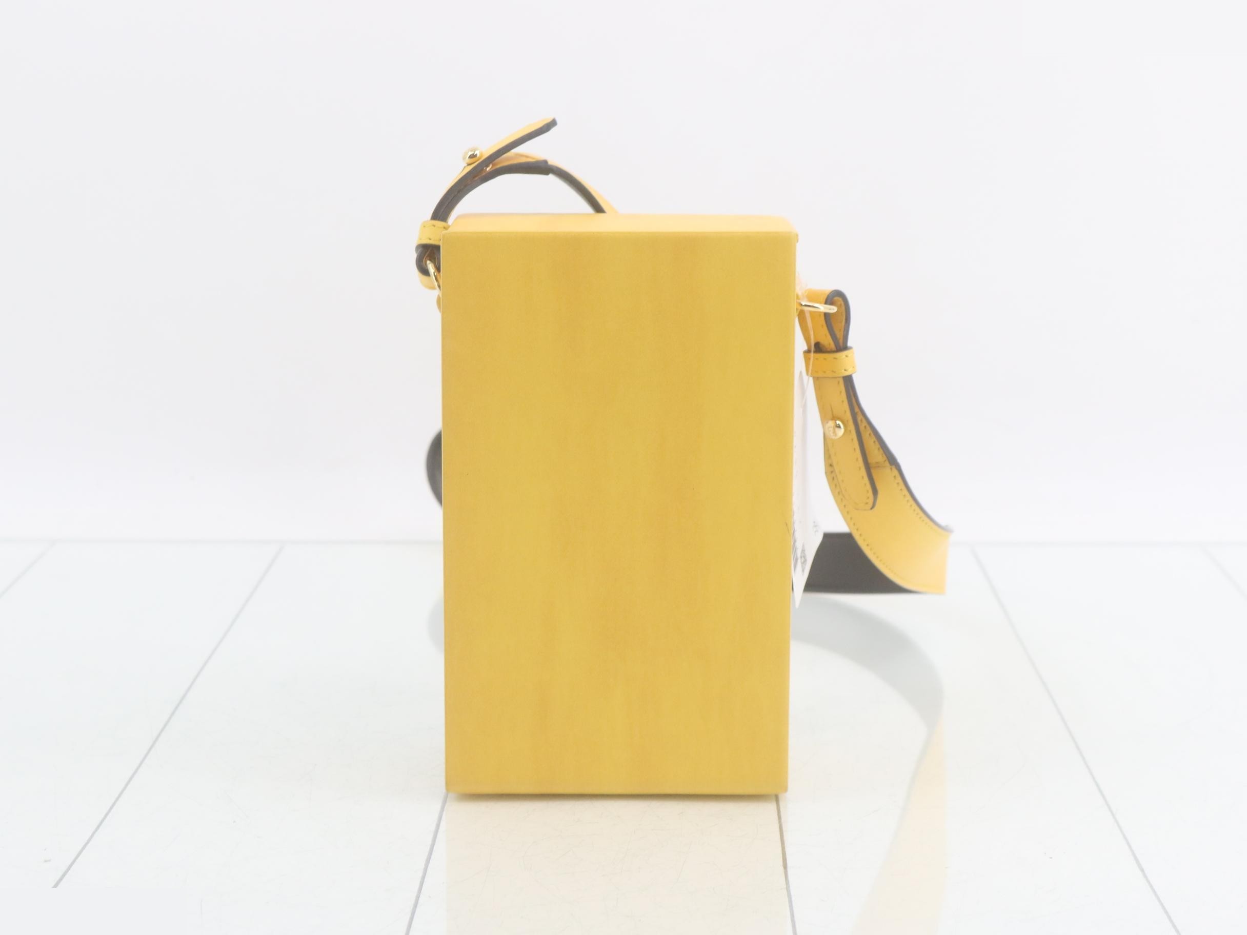 Box Shoulder Bag — view 2