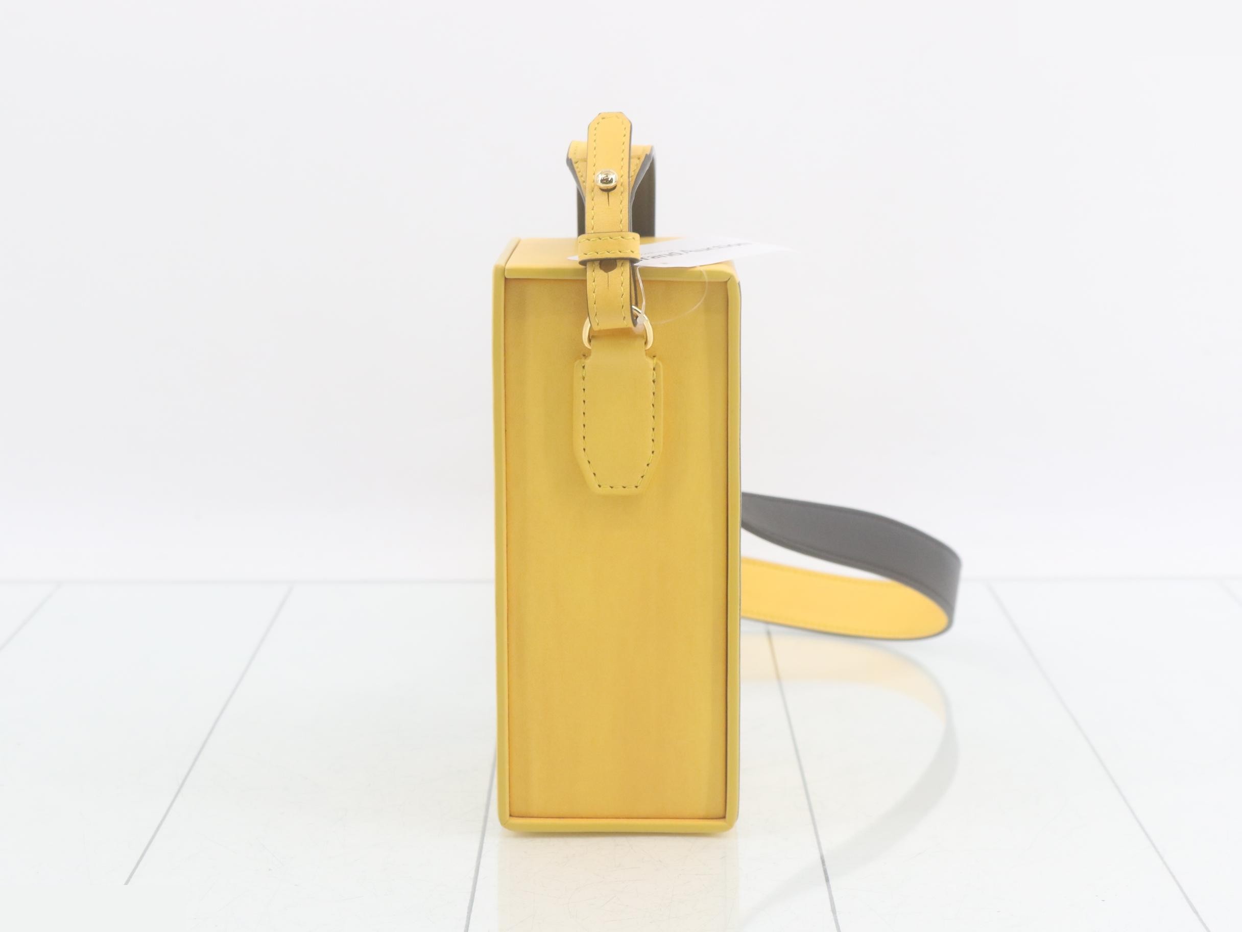 Box Shoulder Bag — view 4