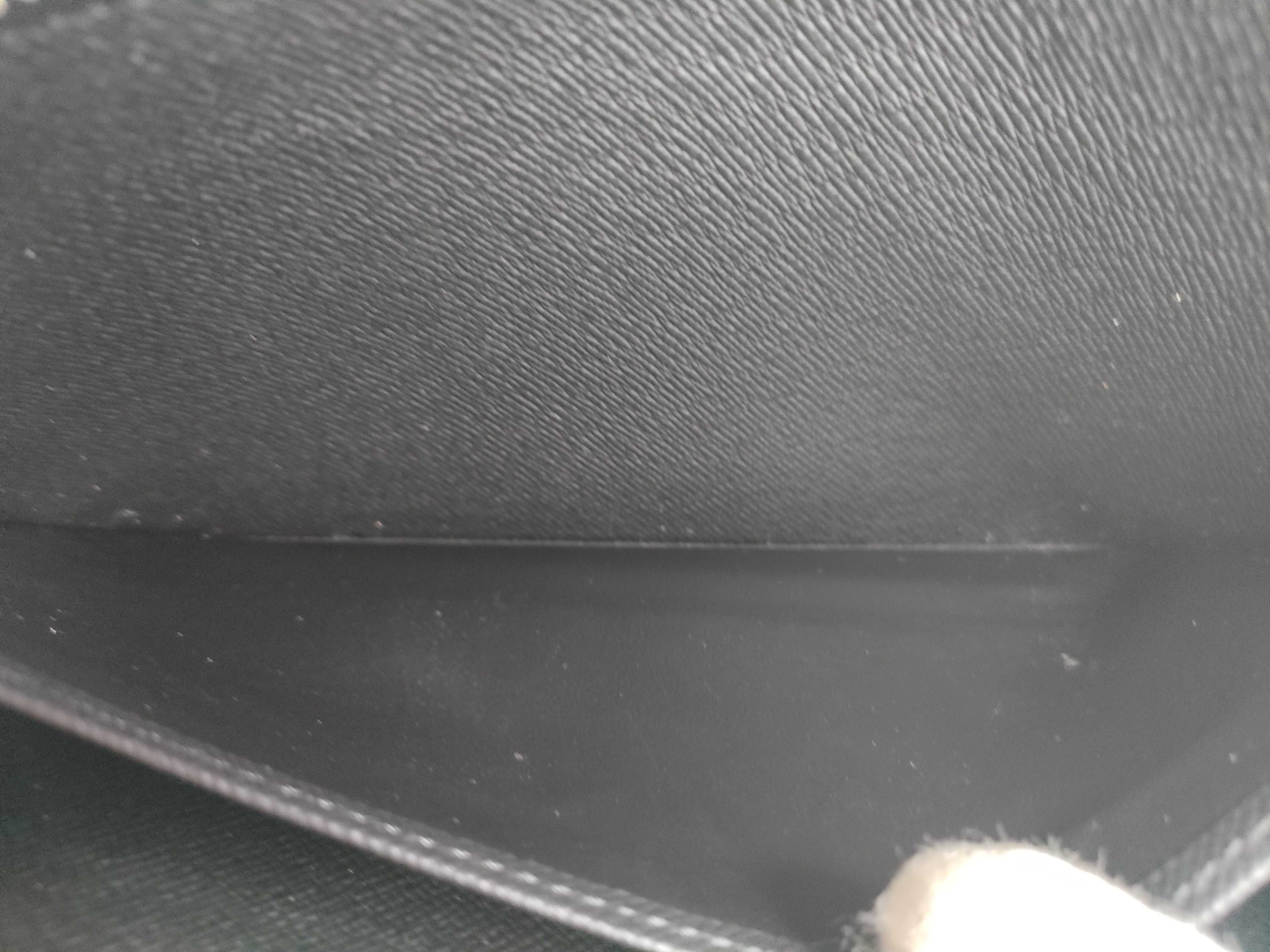 Taiga Louis Vuitton Zippy Organizer NM Wallet — view 12
