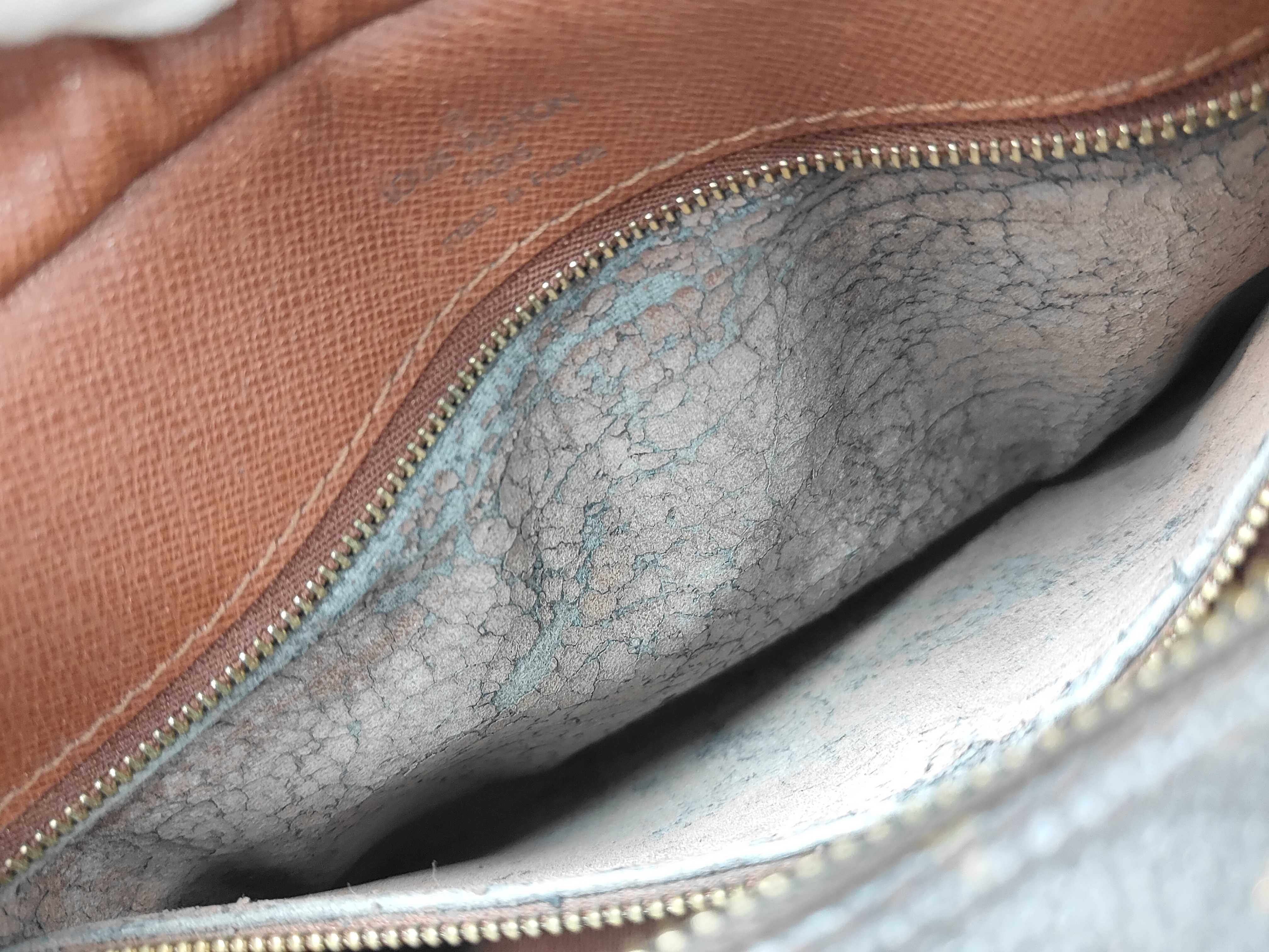 Monogram Shoulder Bag Boulogne 30 M51265 Shoulder Bag — view 11