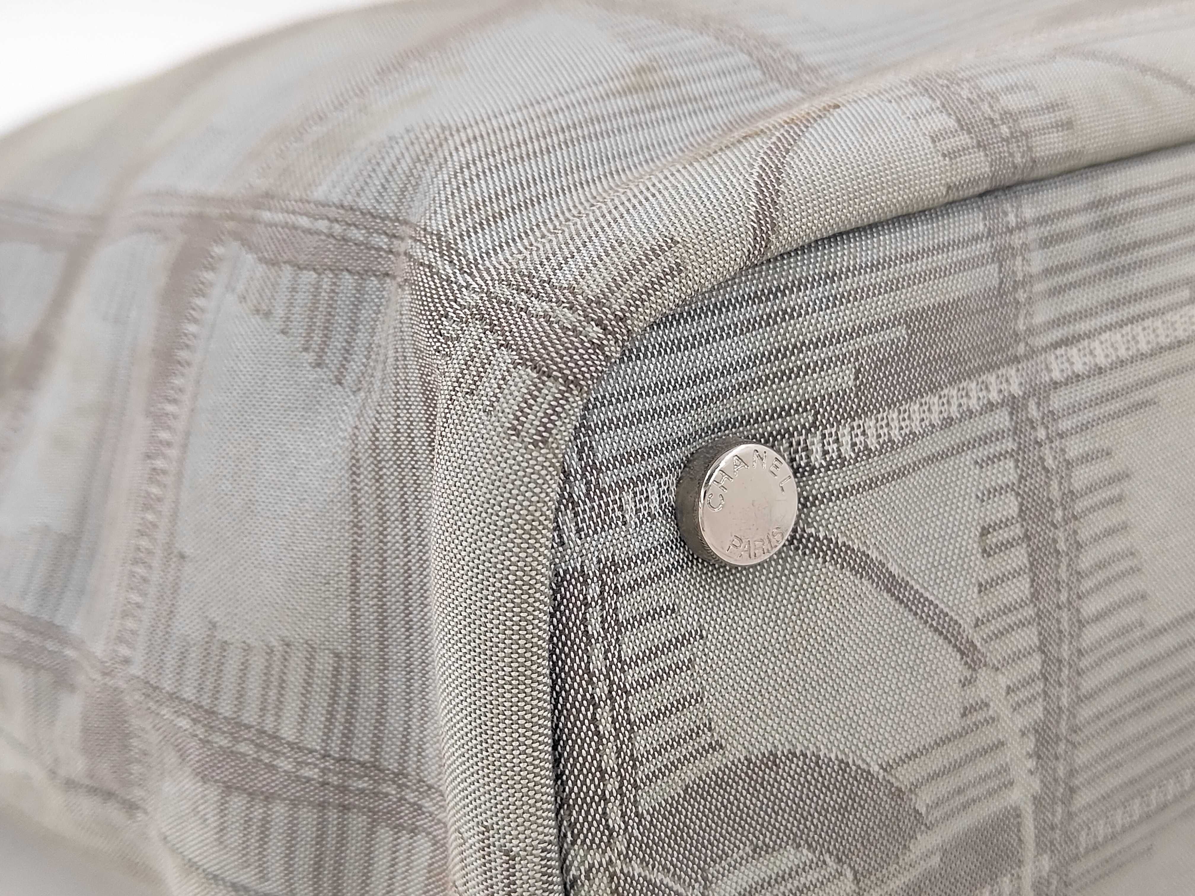 New Travel Line Tote Bag (New Model, Gray) — view 7