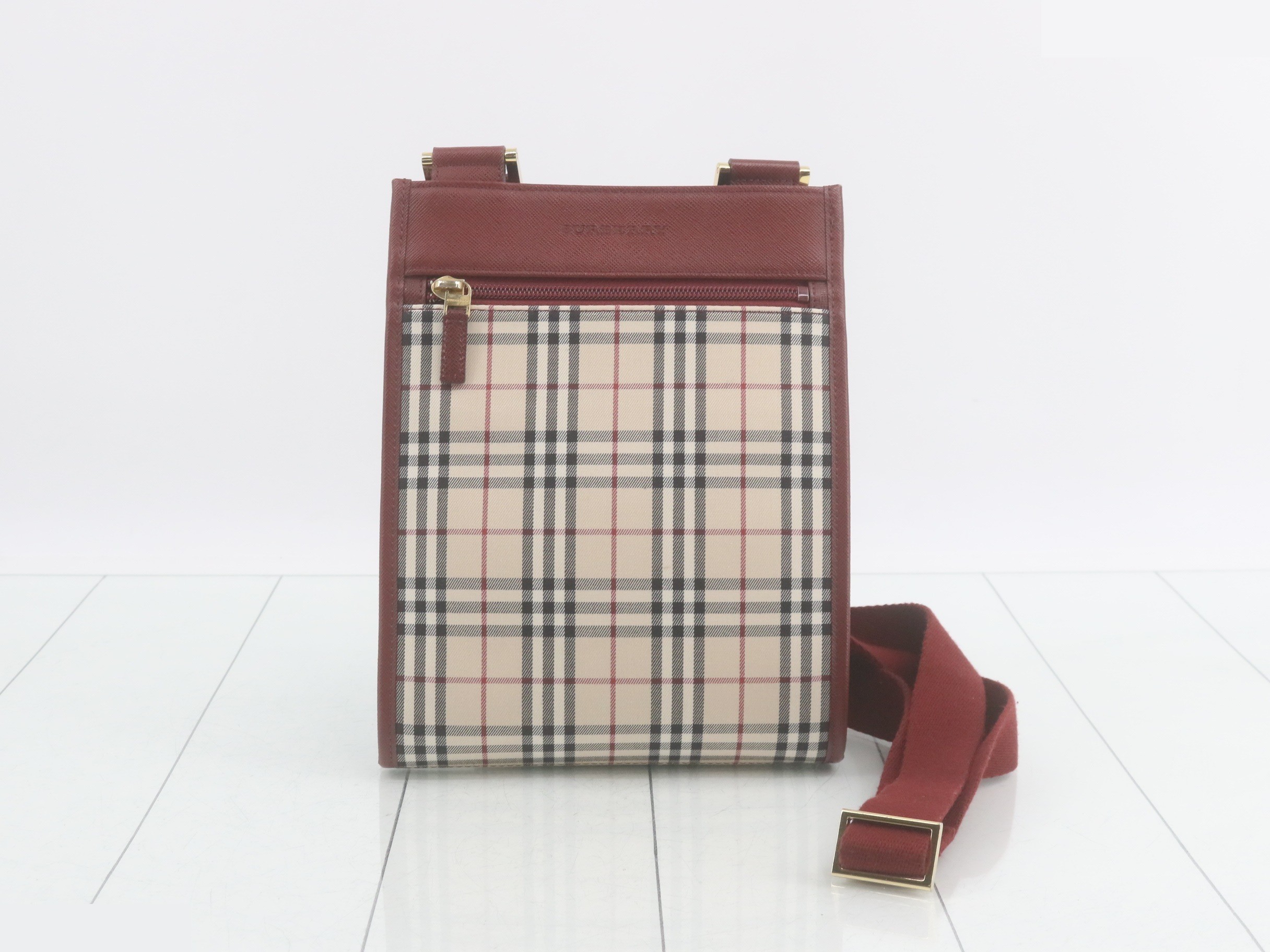 Other lines: Bags and shoulder bags