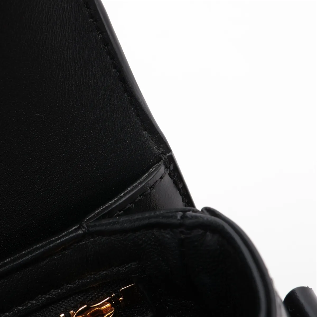 Triomphe Teen Leather Shoulder Bag Black — view 11