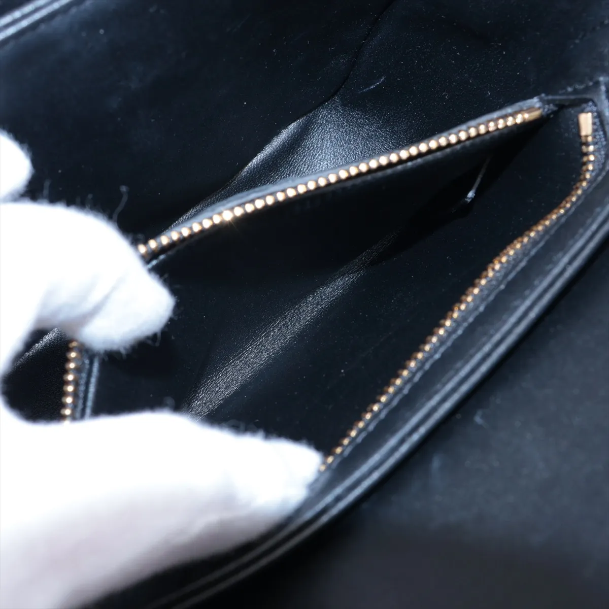 Triomphe Teen Leather Shoulder Bag Black — view 7
