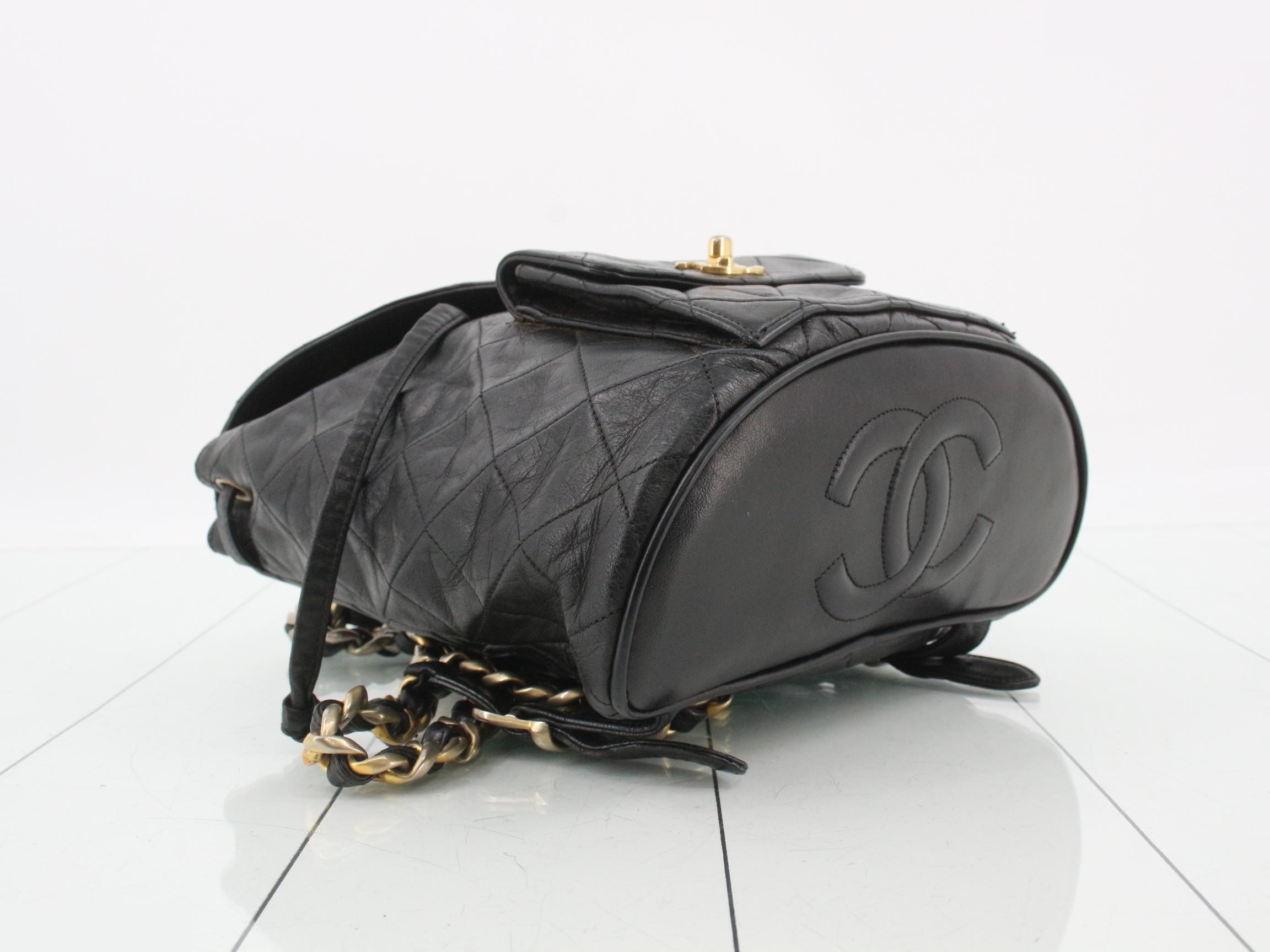 Matelassé Chain Backpack — view 5
