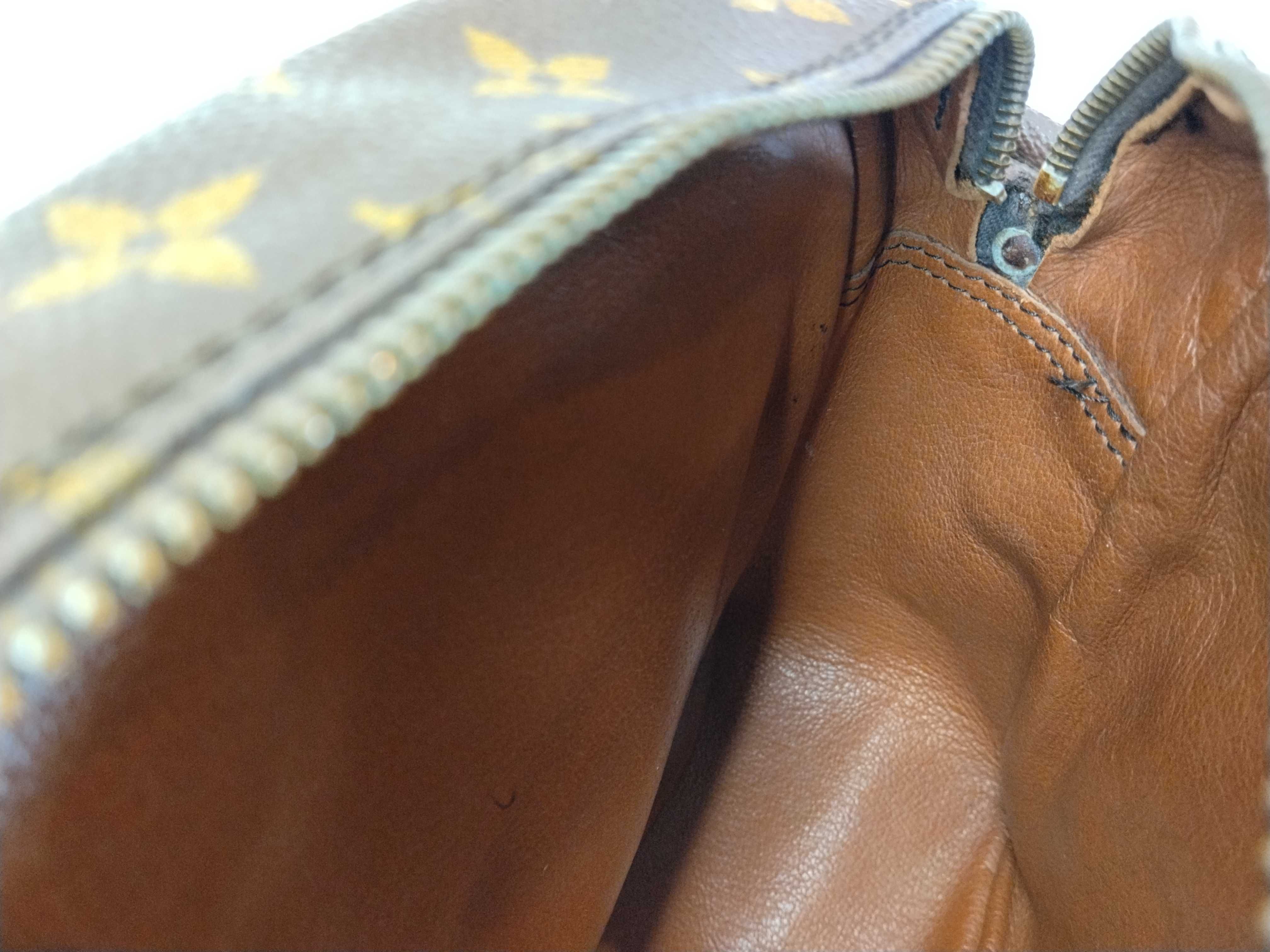 Monogram LV Monogram Migratour Shoulder Bag M45244 Nile (Old Model) Shoulder Bag — view 11