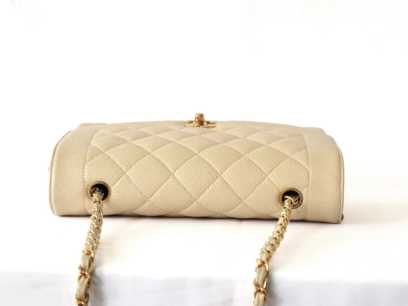 Caviar Skin Diana 25 Chain Shoulder Bag, Beige — view 7