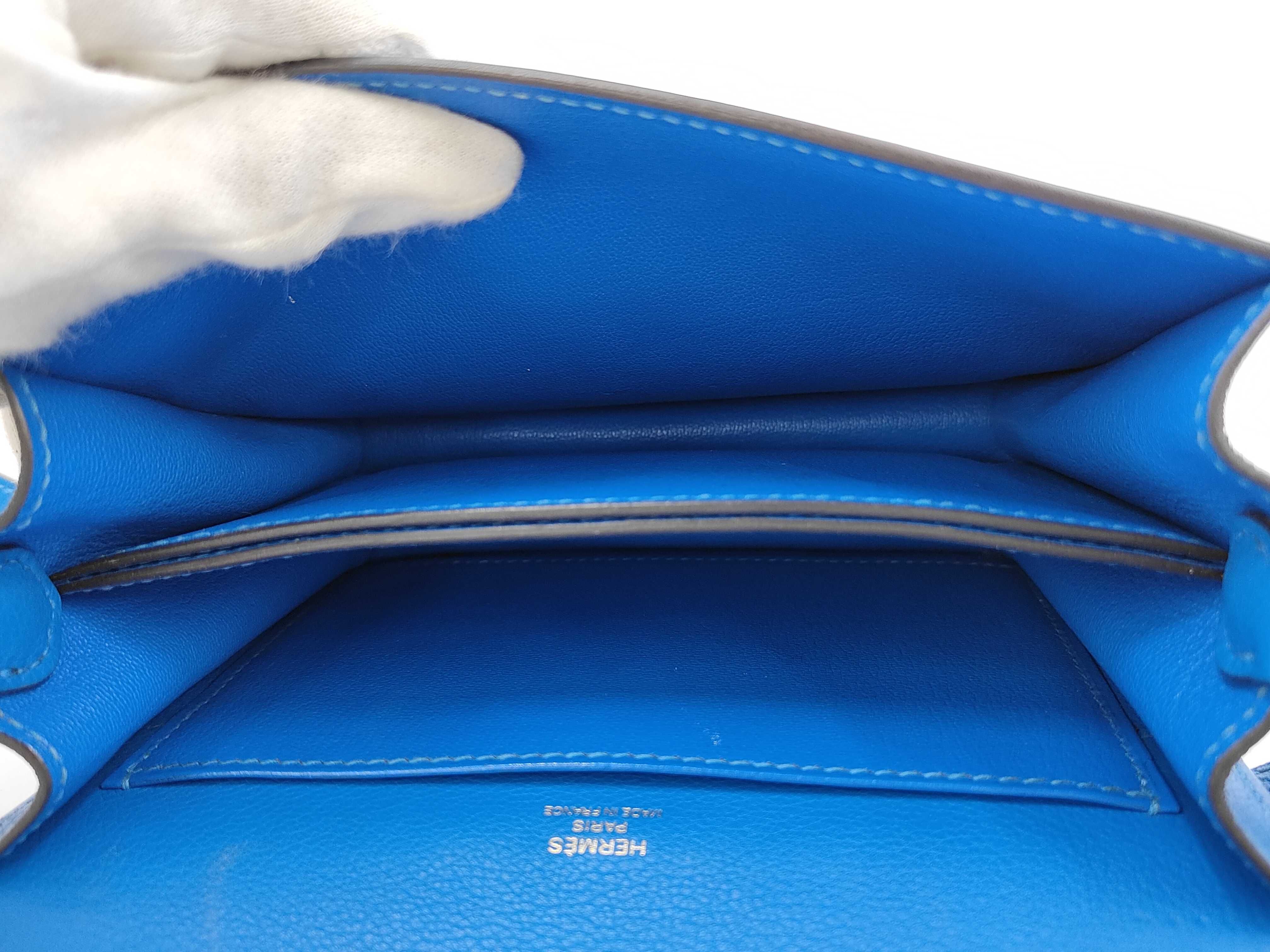Sac Lauris Mini Evercolor Gold Hardware Shoulder Bag (X Stamp) — view 9