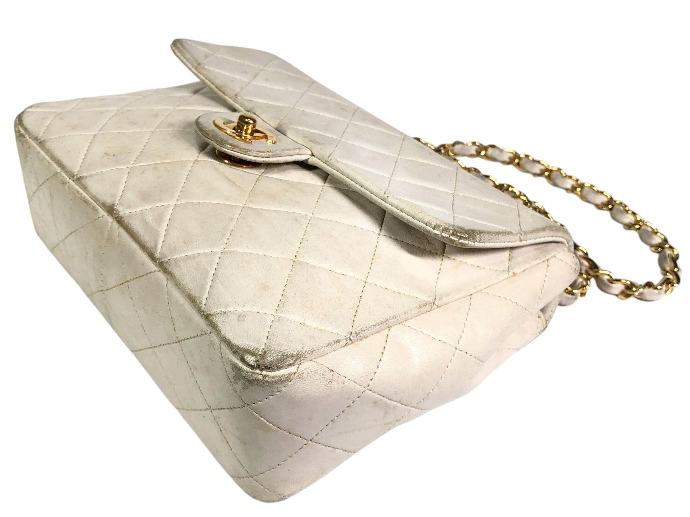 full flap matelassé chain shoulder bag — view 5