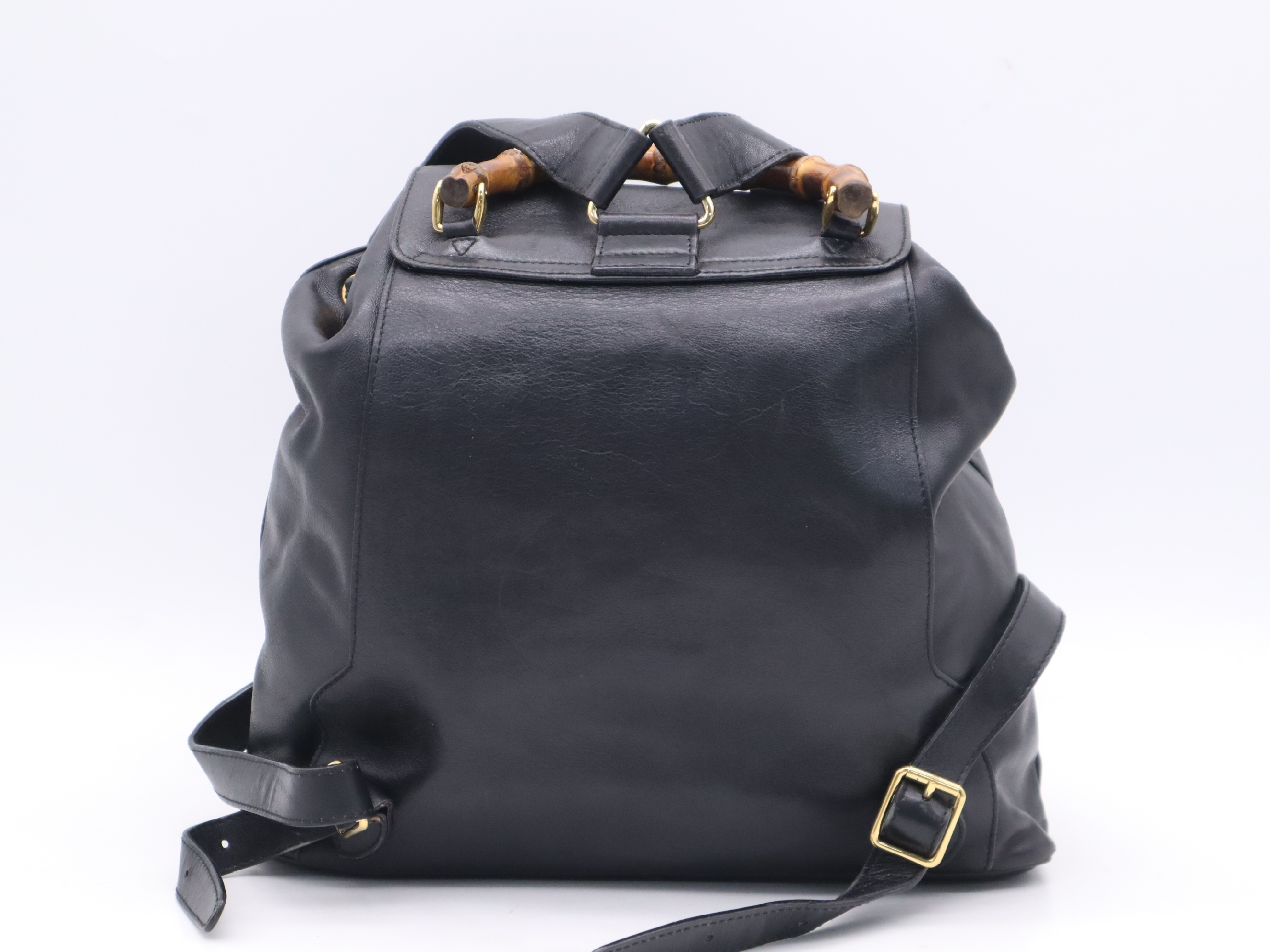 003・2058 Leather Backpack with Bamboo Handle, Black. — view 2