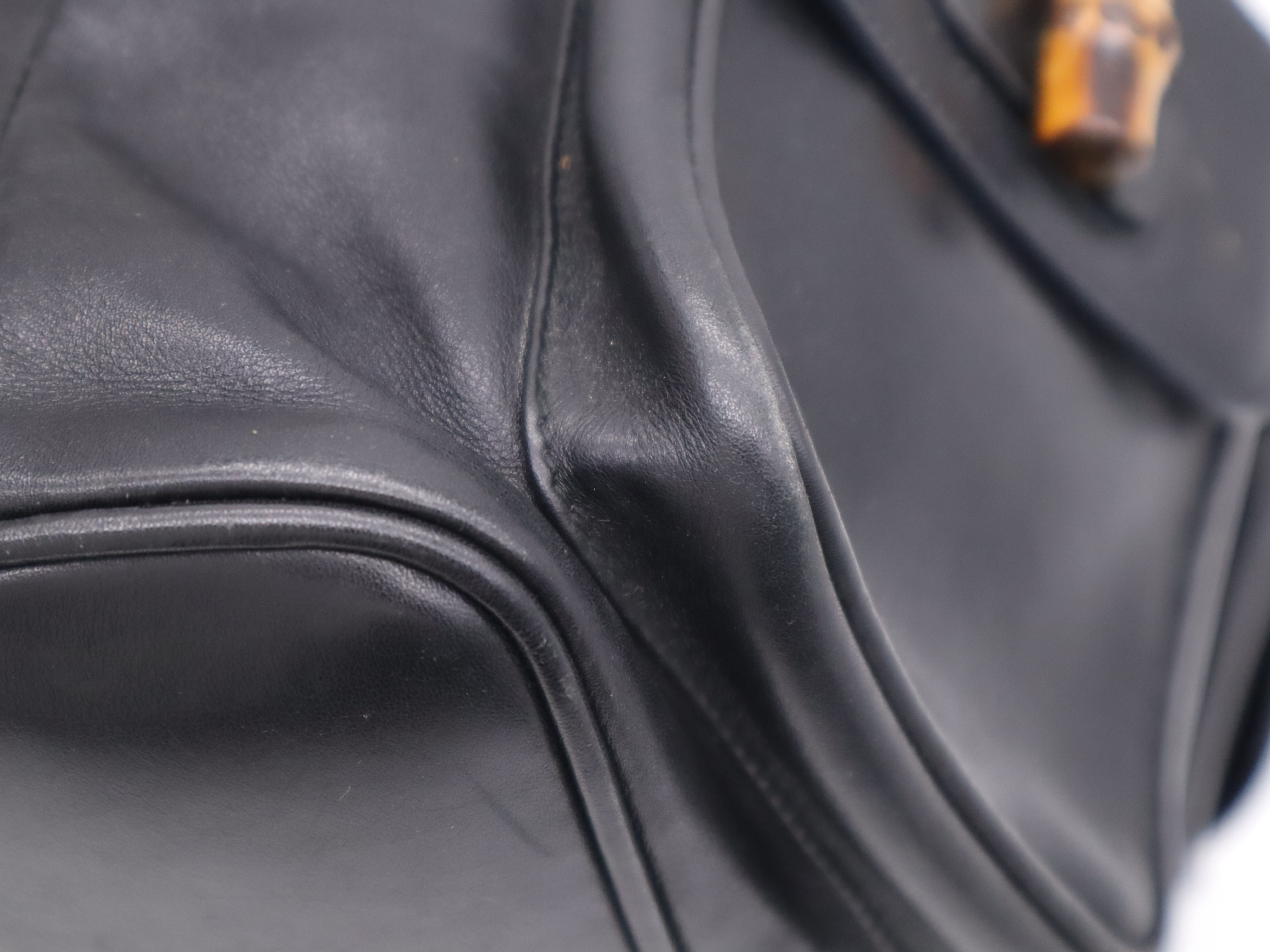 003・2058 Leather Backpack with Bamboo Handle, Black. — view 12