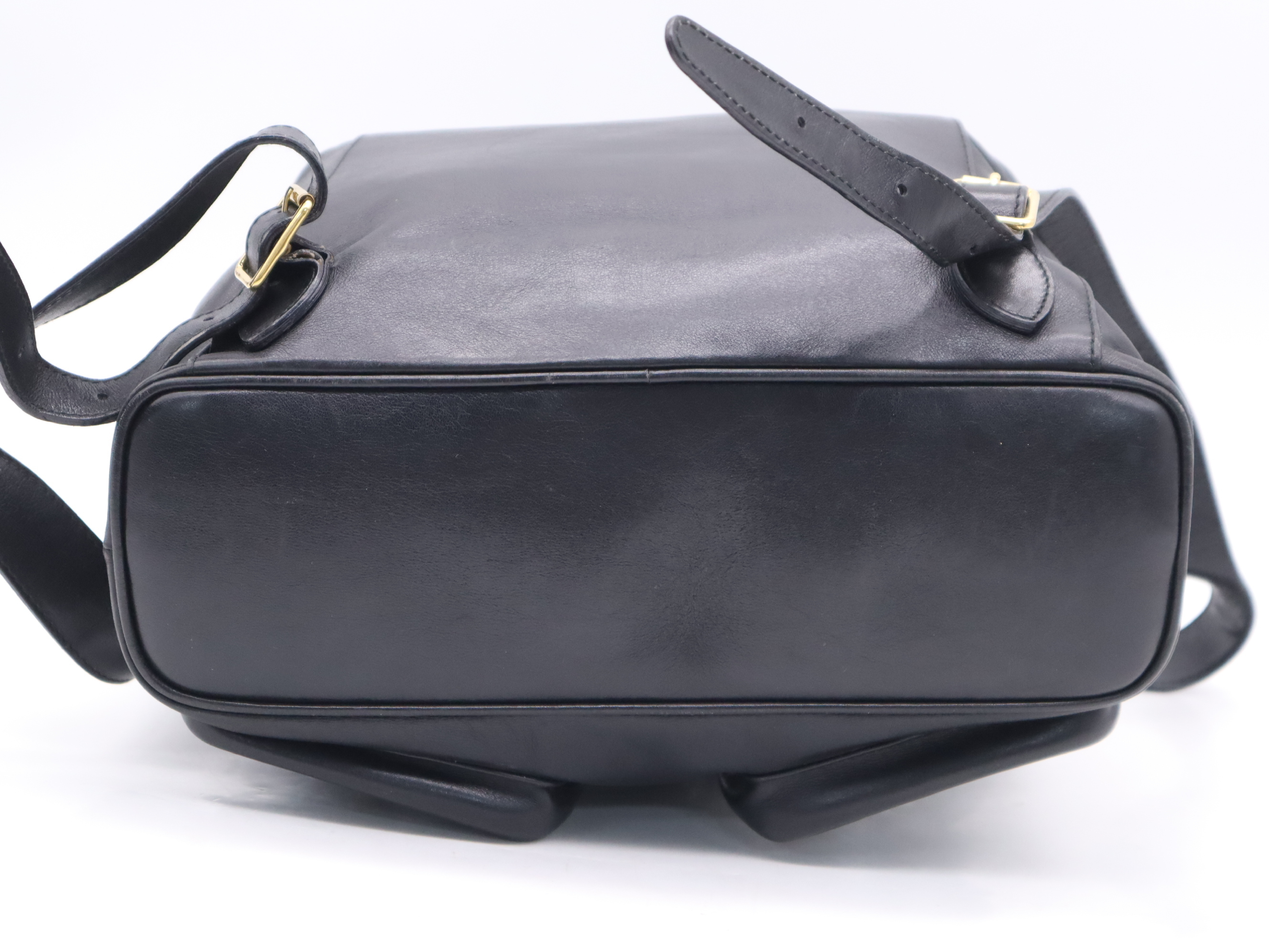 003・2058 Leather Backpack with Bamboo Handle, Black. — view 4