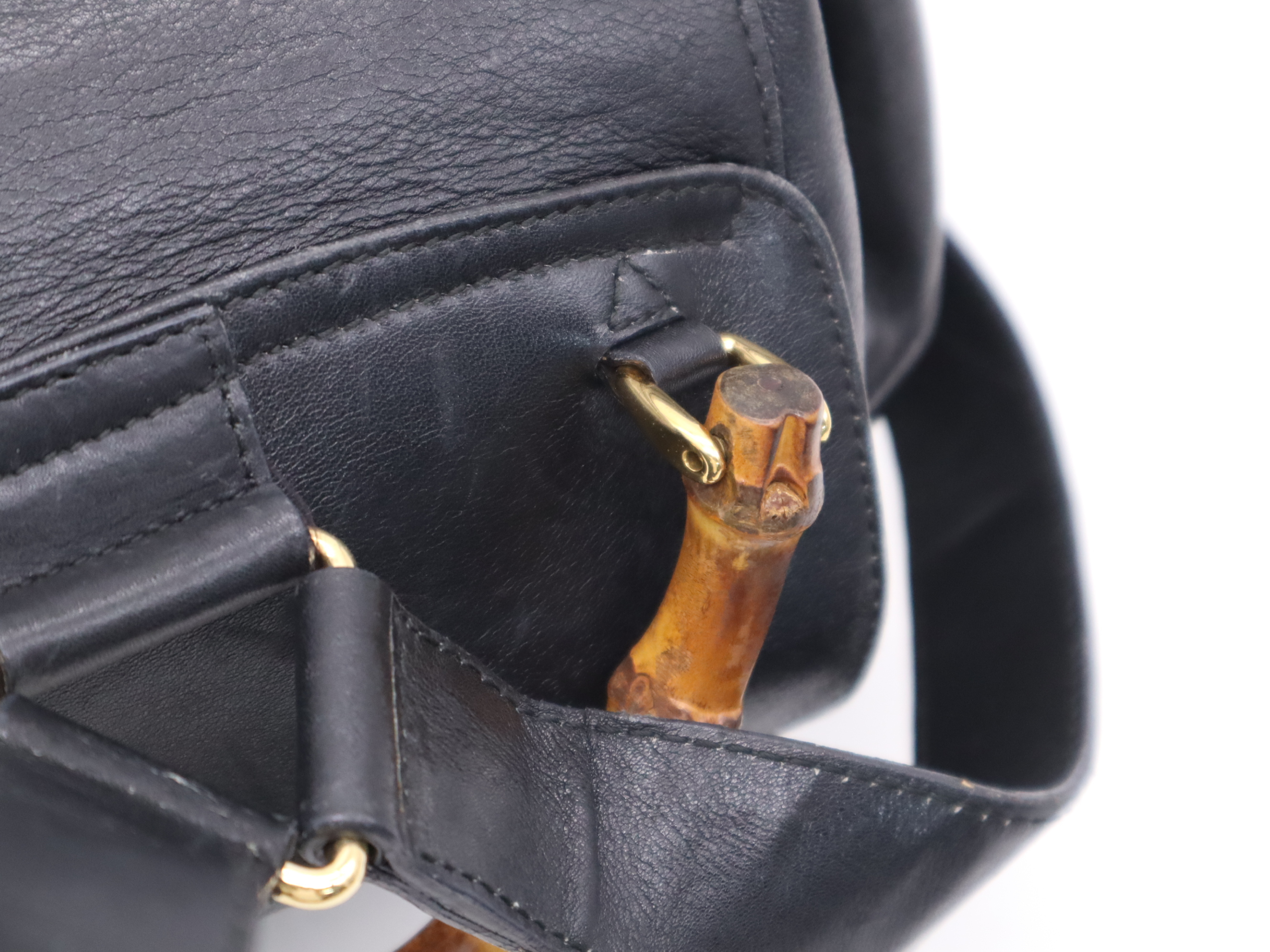 003・2058 Leather Backpack with Bamboo Handle, Black. — view 9