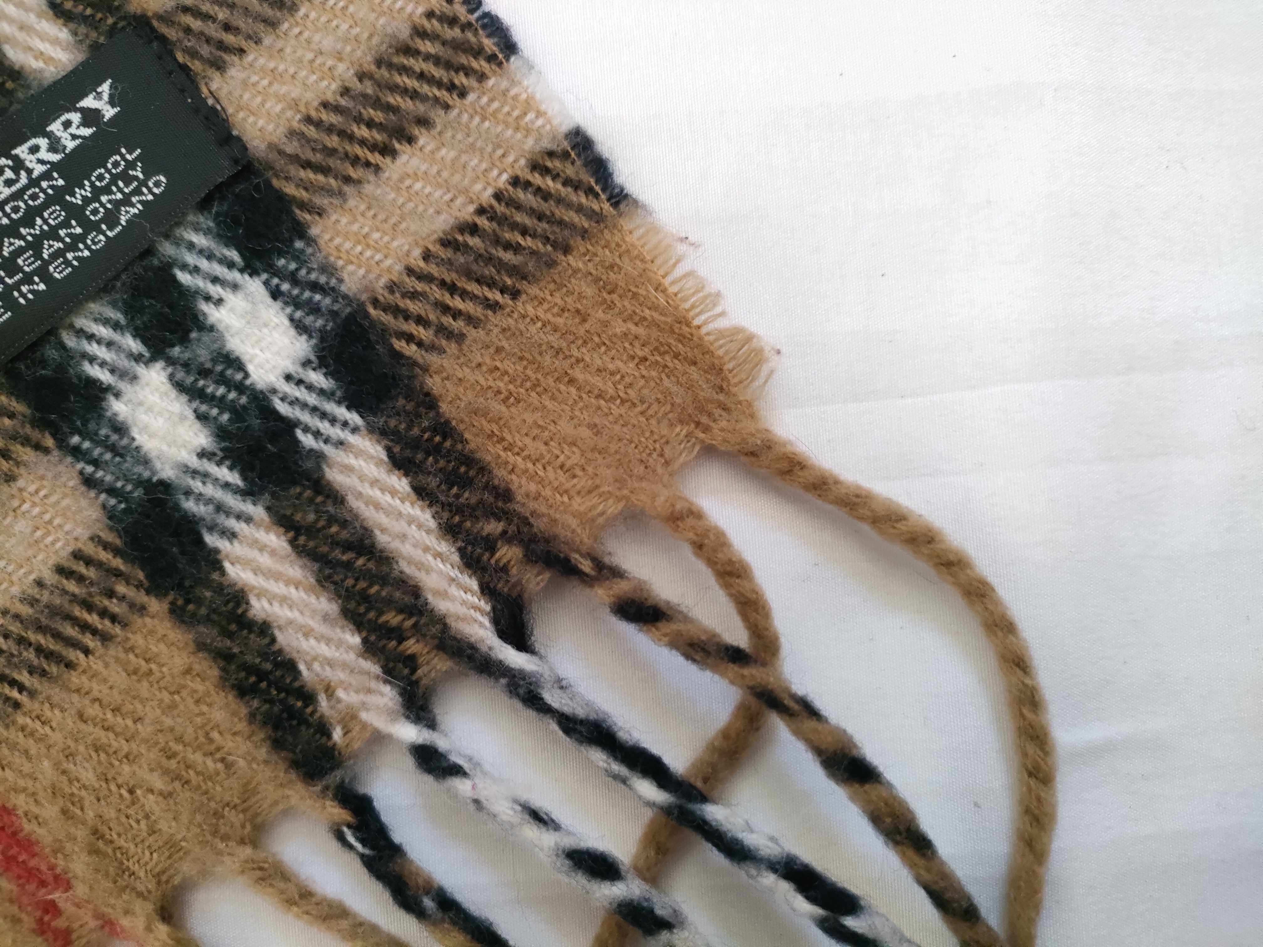 scarf, Nova check pattern, cashmere, and other accessories. — view 5