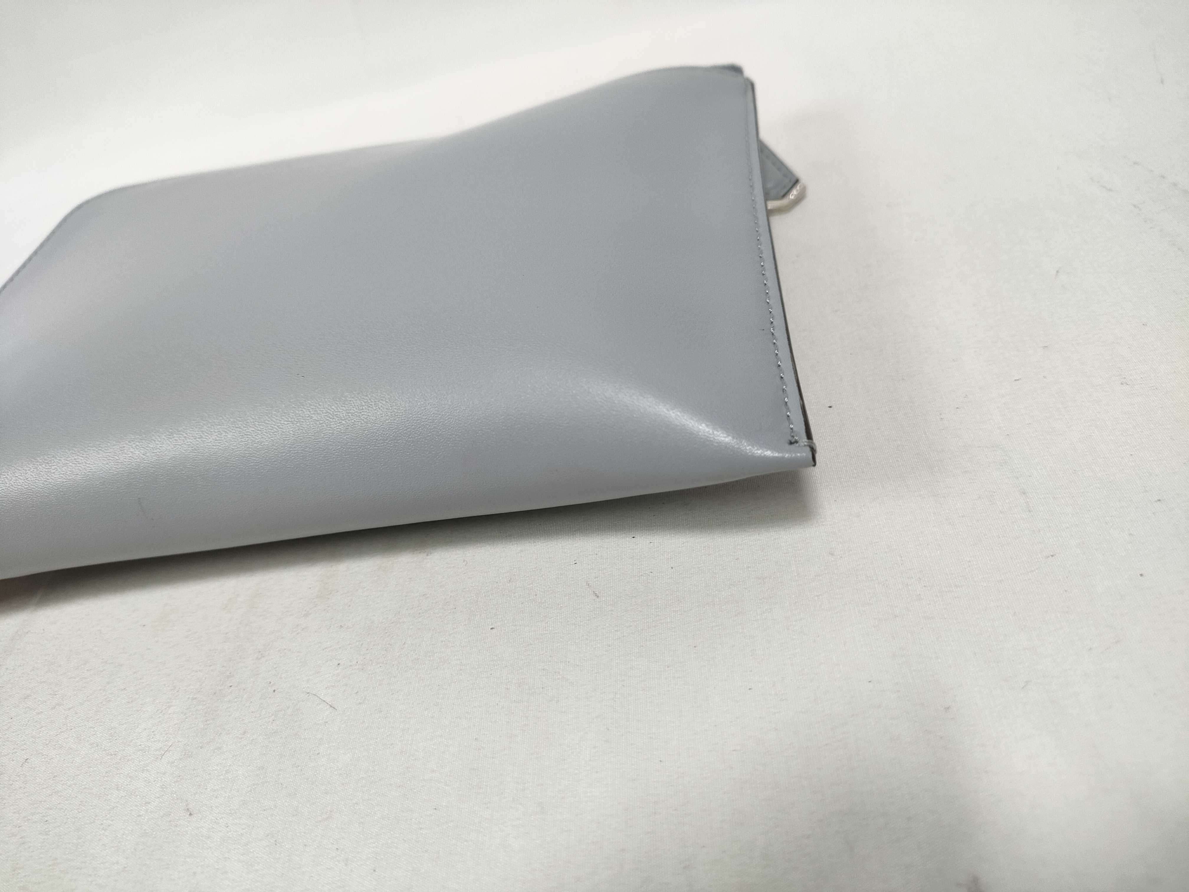 Second bag — view 4