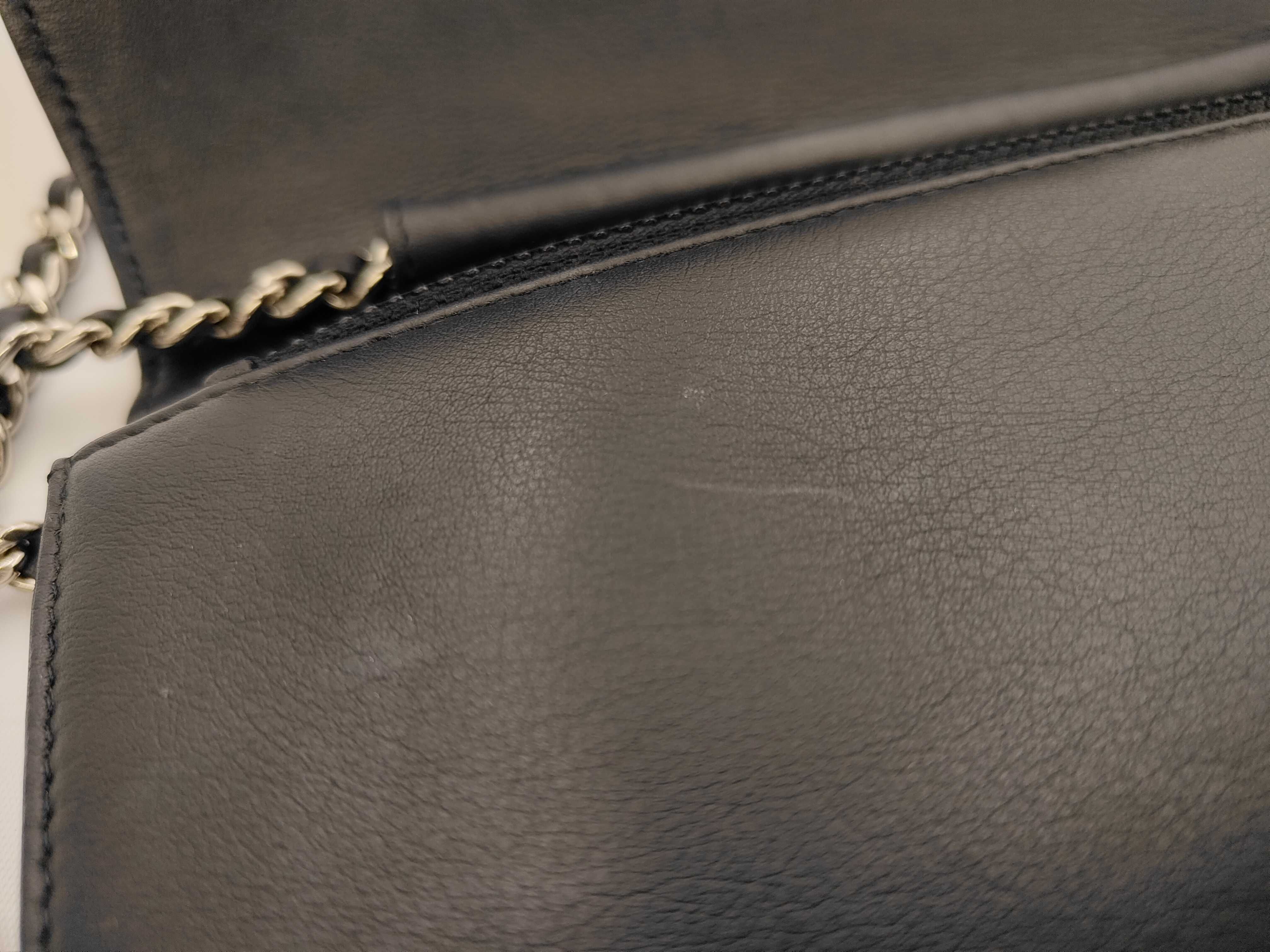 Coco Mark Makeup Enamel Shoulder Bag with Sticker — view 13