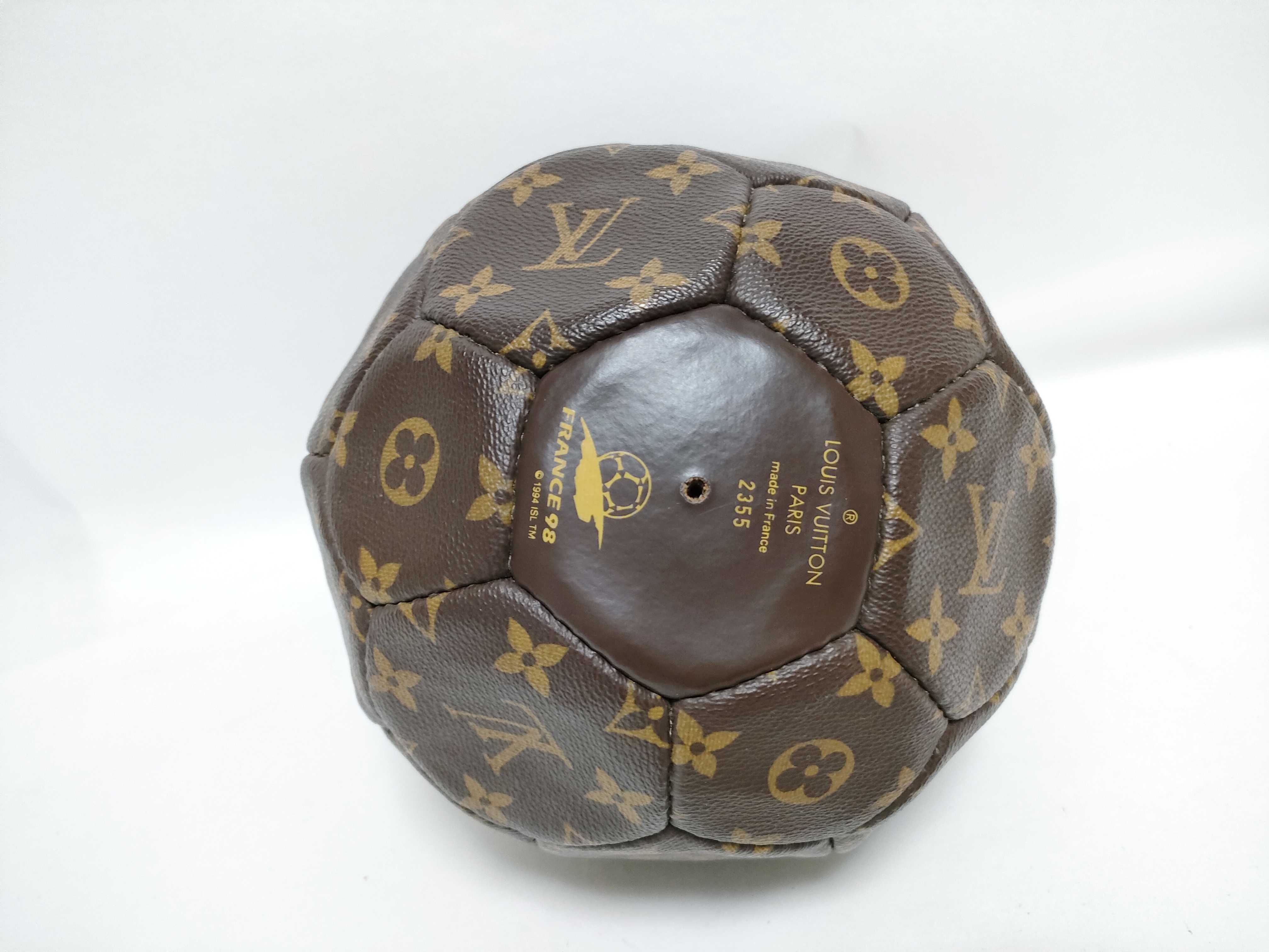 Monogram Louis Vuitton Monogram France World Cup Soccer Ball 1998 Limited Edition M99054 Other Accessories — view 5