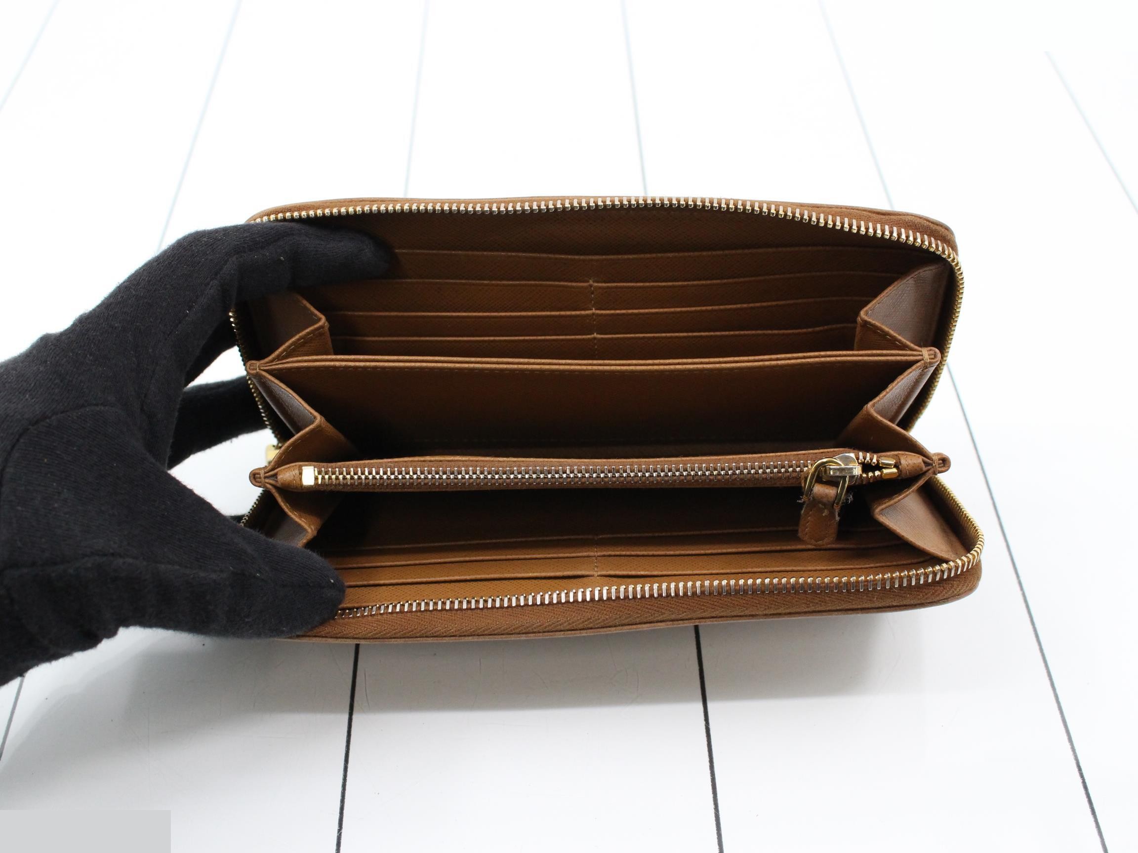 long wallet — view 4