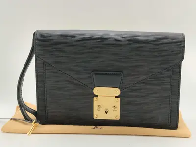 Epi M52612 Epi Serie Dragonne Black Second Bag