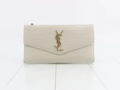 Cassandra Long Wallet