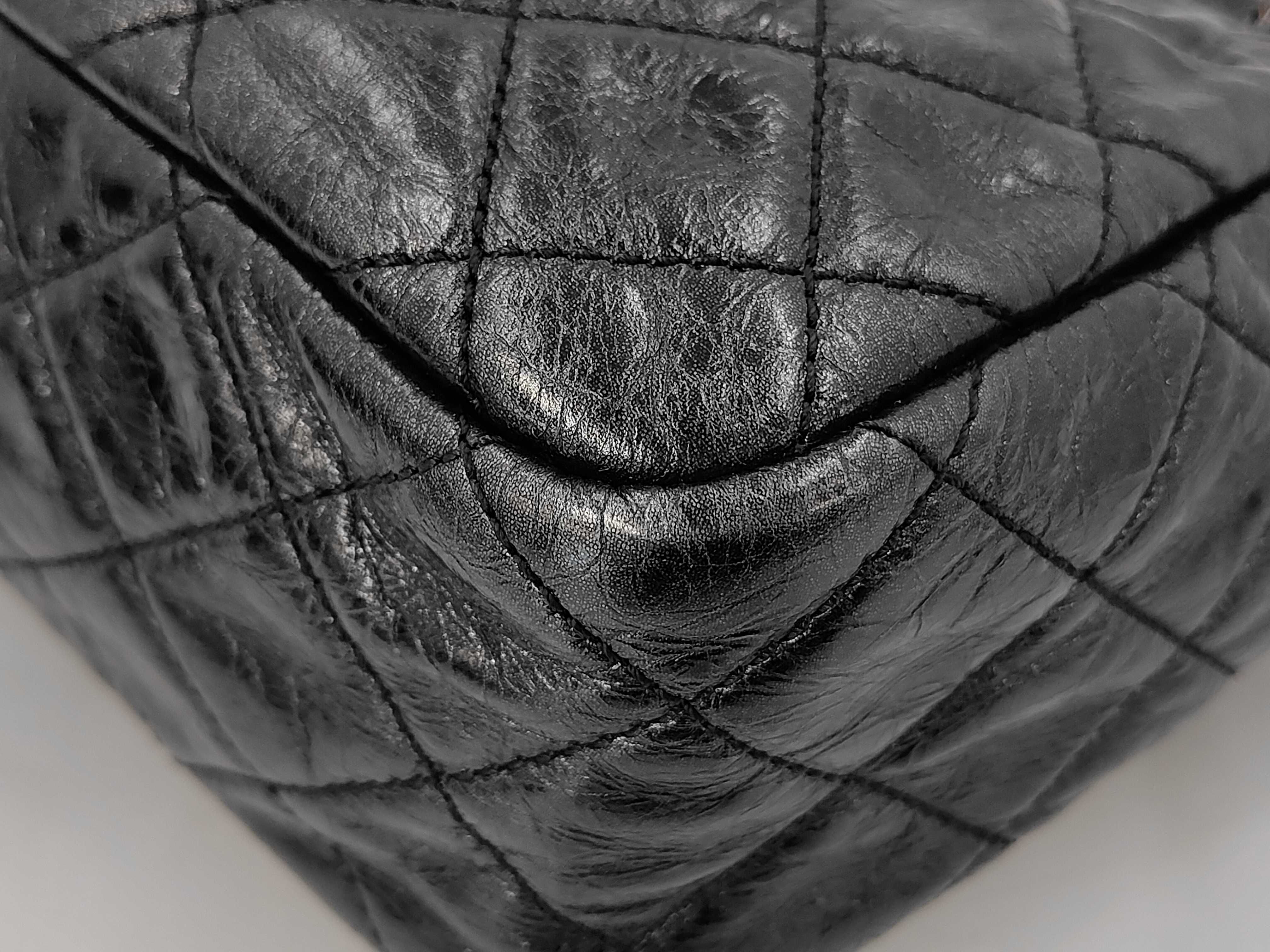 2.55 Vintage Calfskin Chain Shoulder Bag — view 3