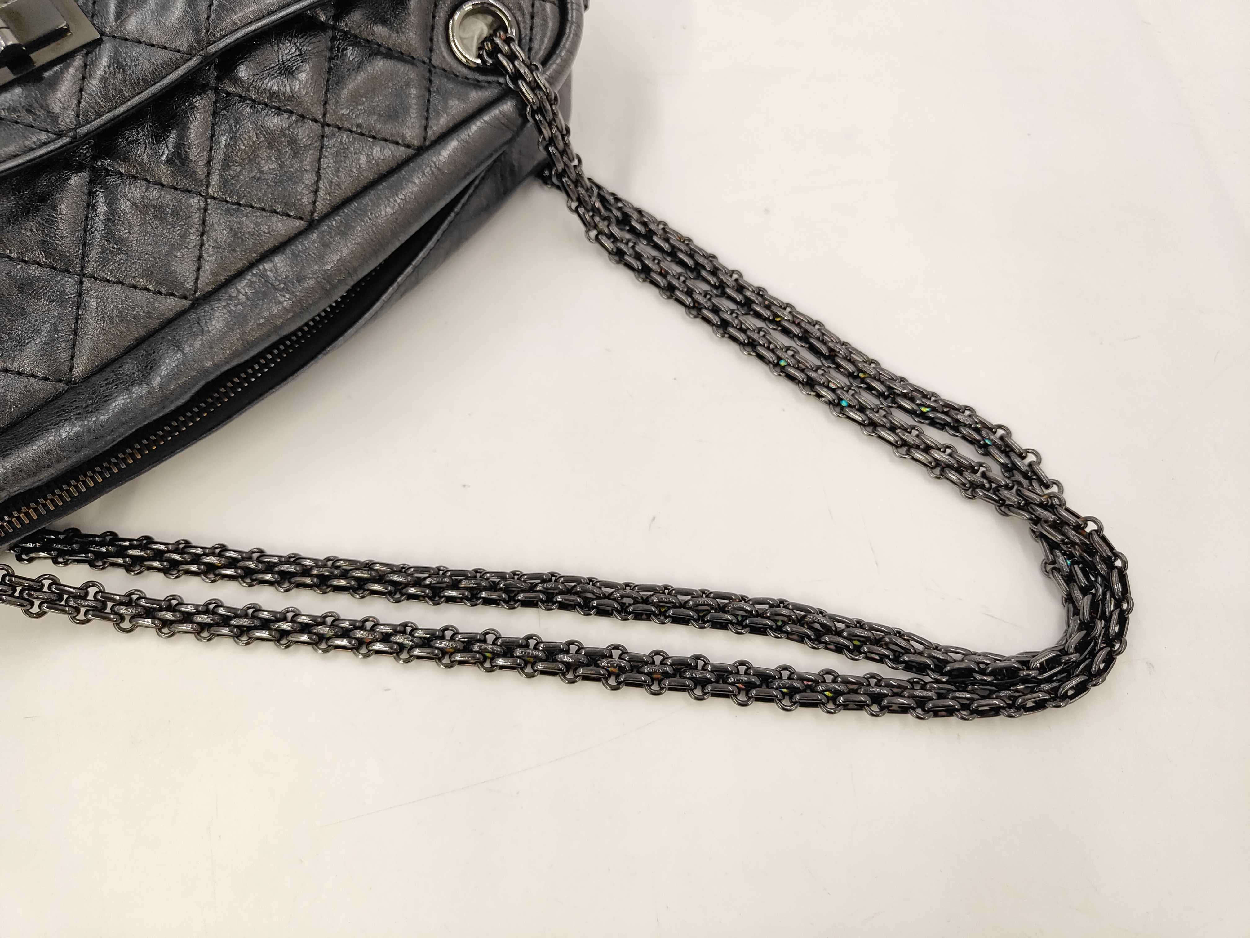 2.55 Vintage Calfskin Chain Shoulder Bag — view 5