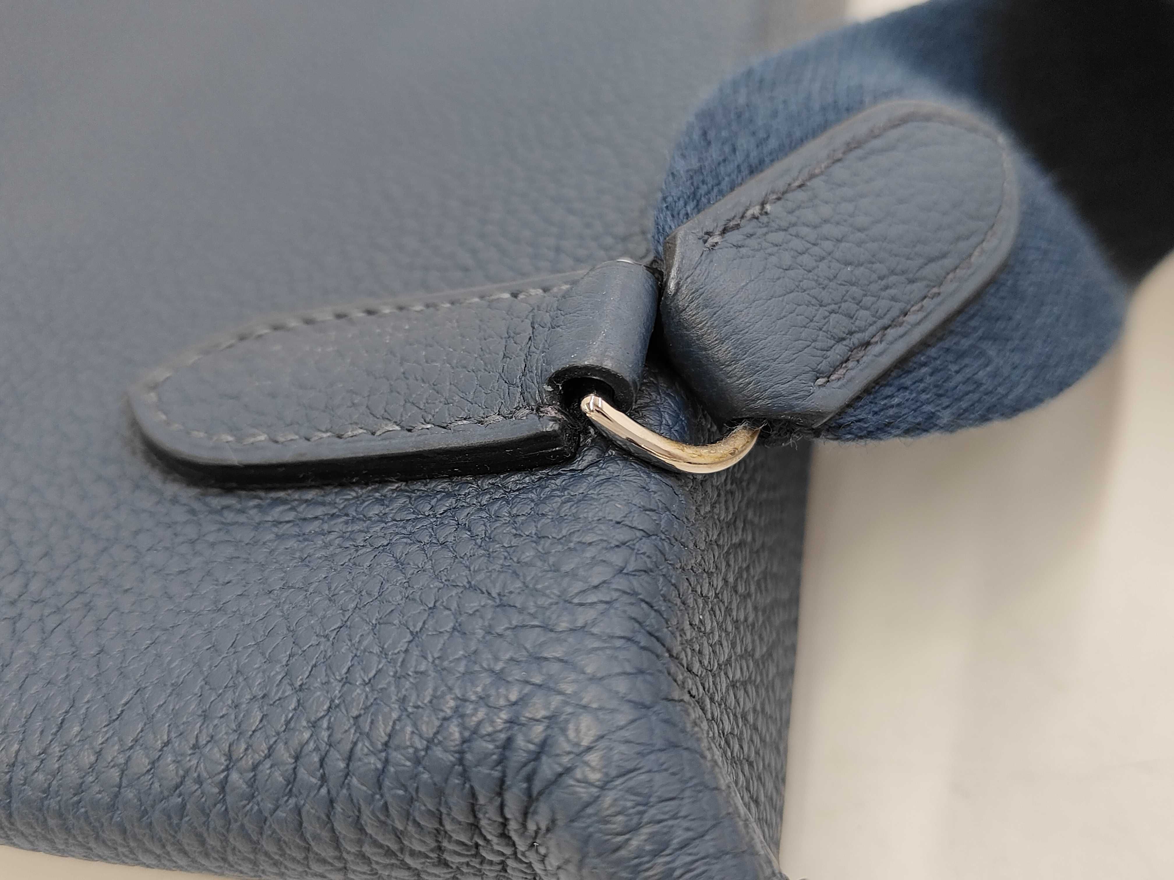 Vide Poche Togo B stamp Bleu de Plus Shoulder bag Accessories: Dust bag — view 7