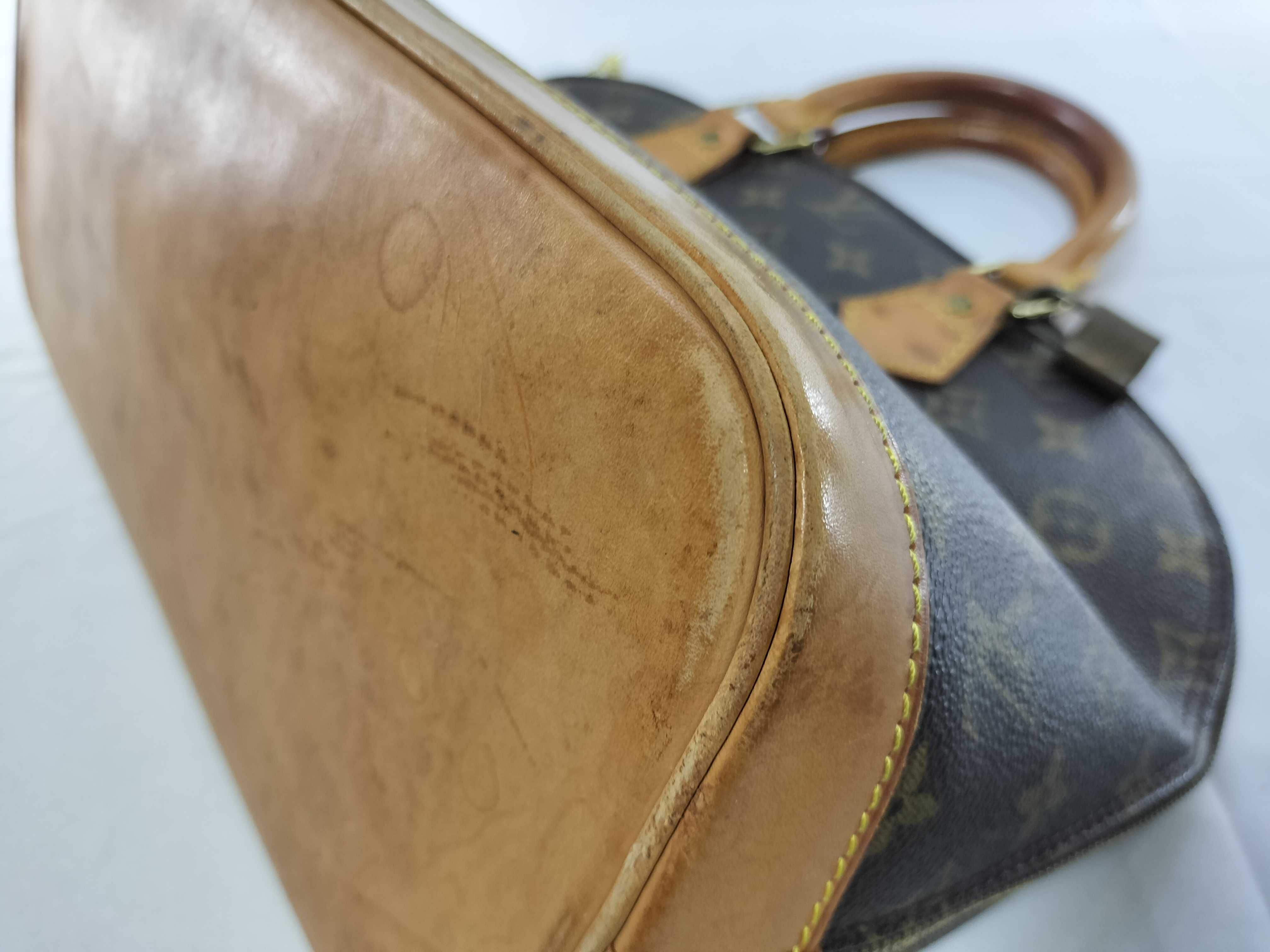 Monogram M40878 Alma MM *Shoulder strap is aftermarket. Handbag. — view 7