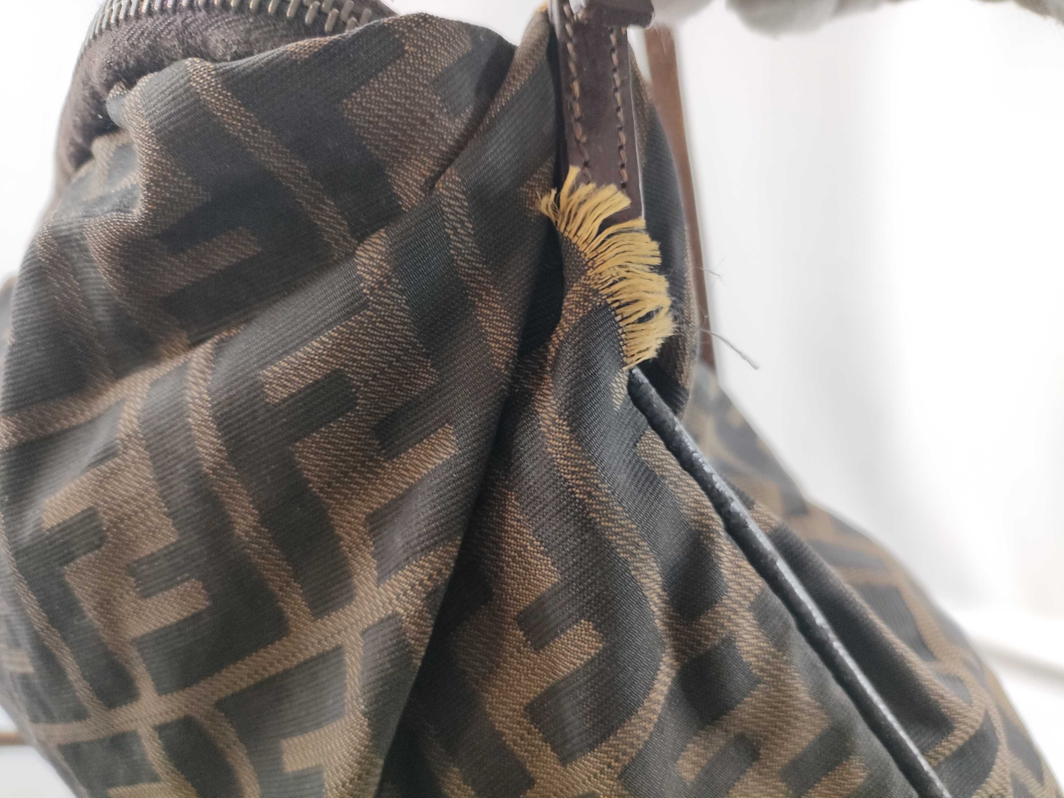 One-Shoulder Bag — view 9