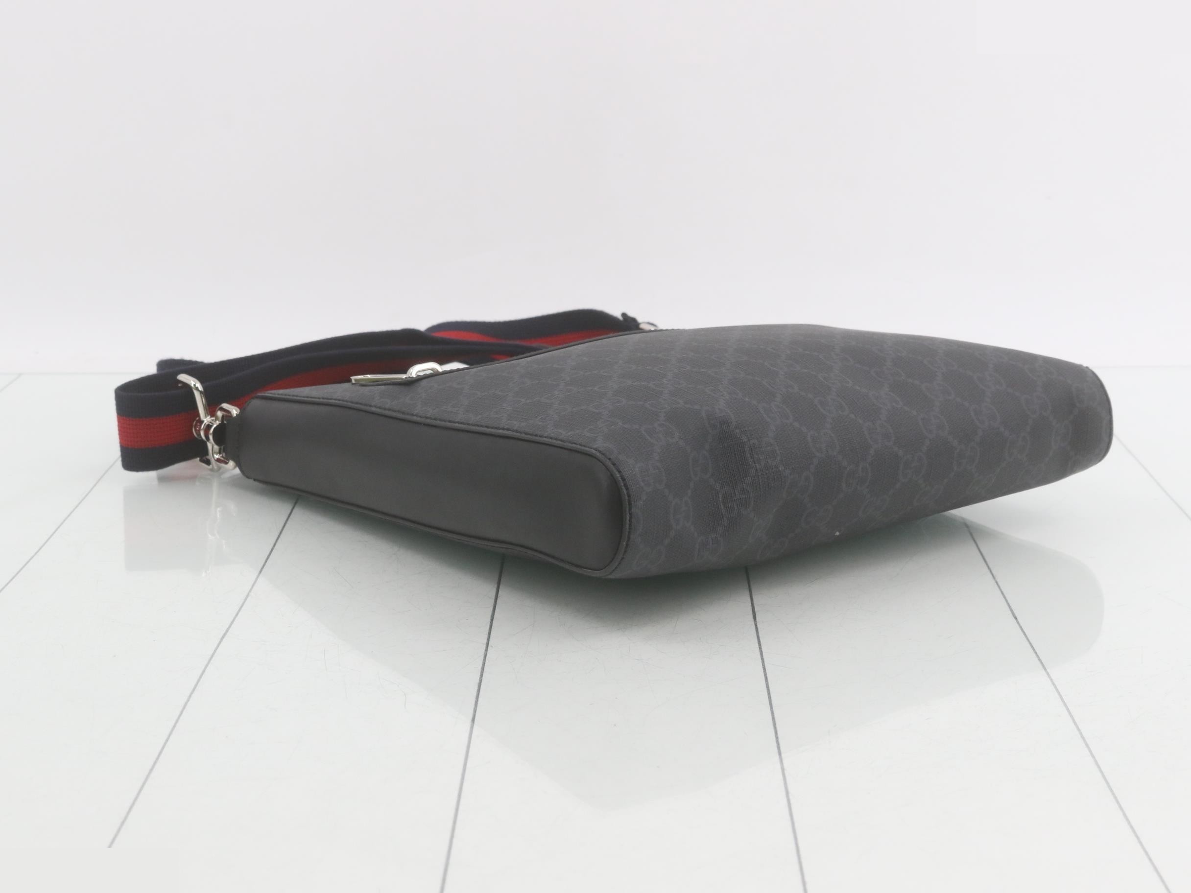 GG Supreme Shoulder Bag, PVC/Leather, Black — view 5