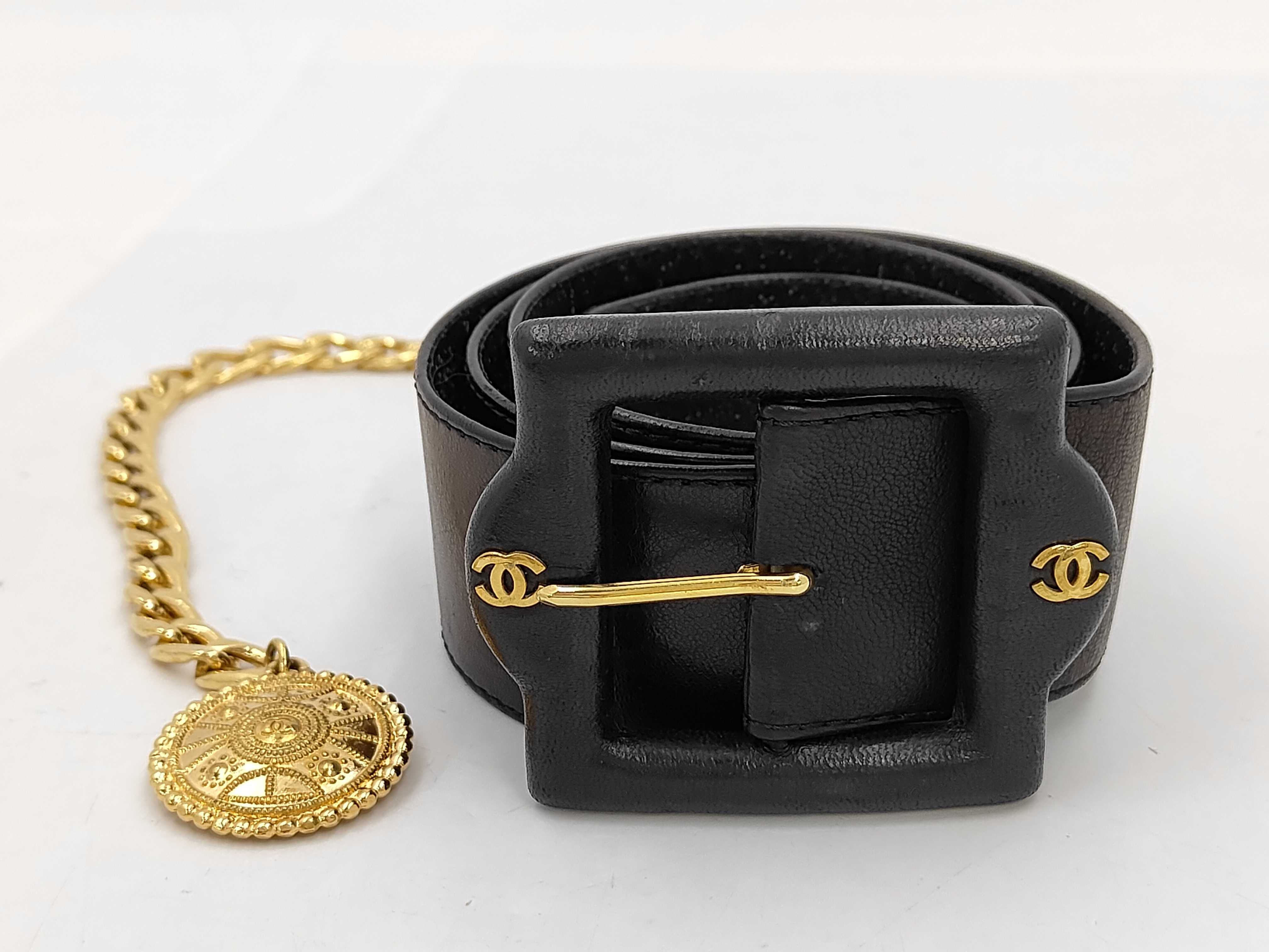 CC Vintage Medallion Chain Belt