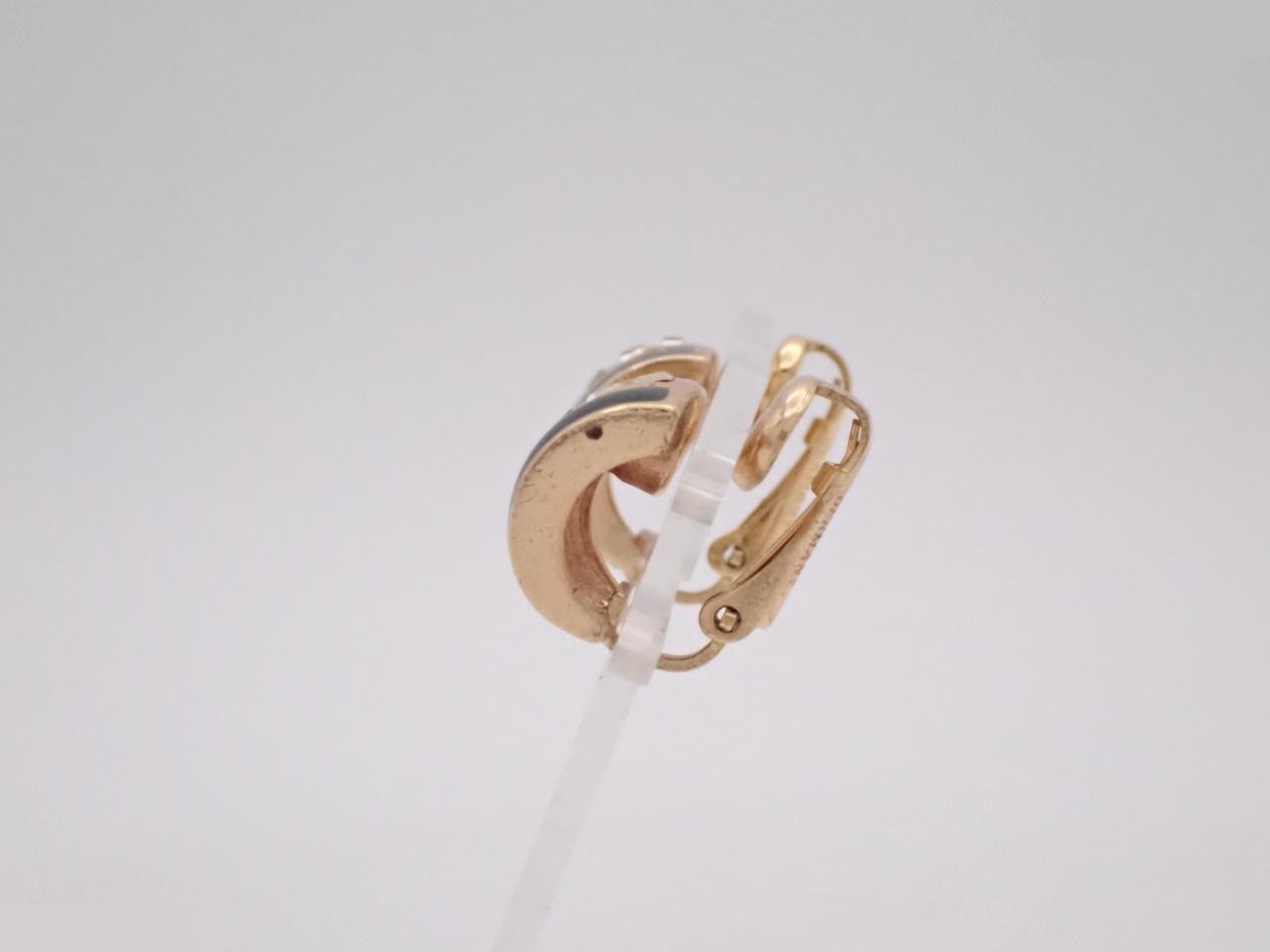 Earrings — view 3
