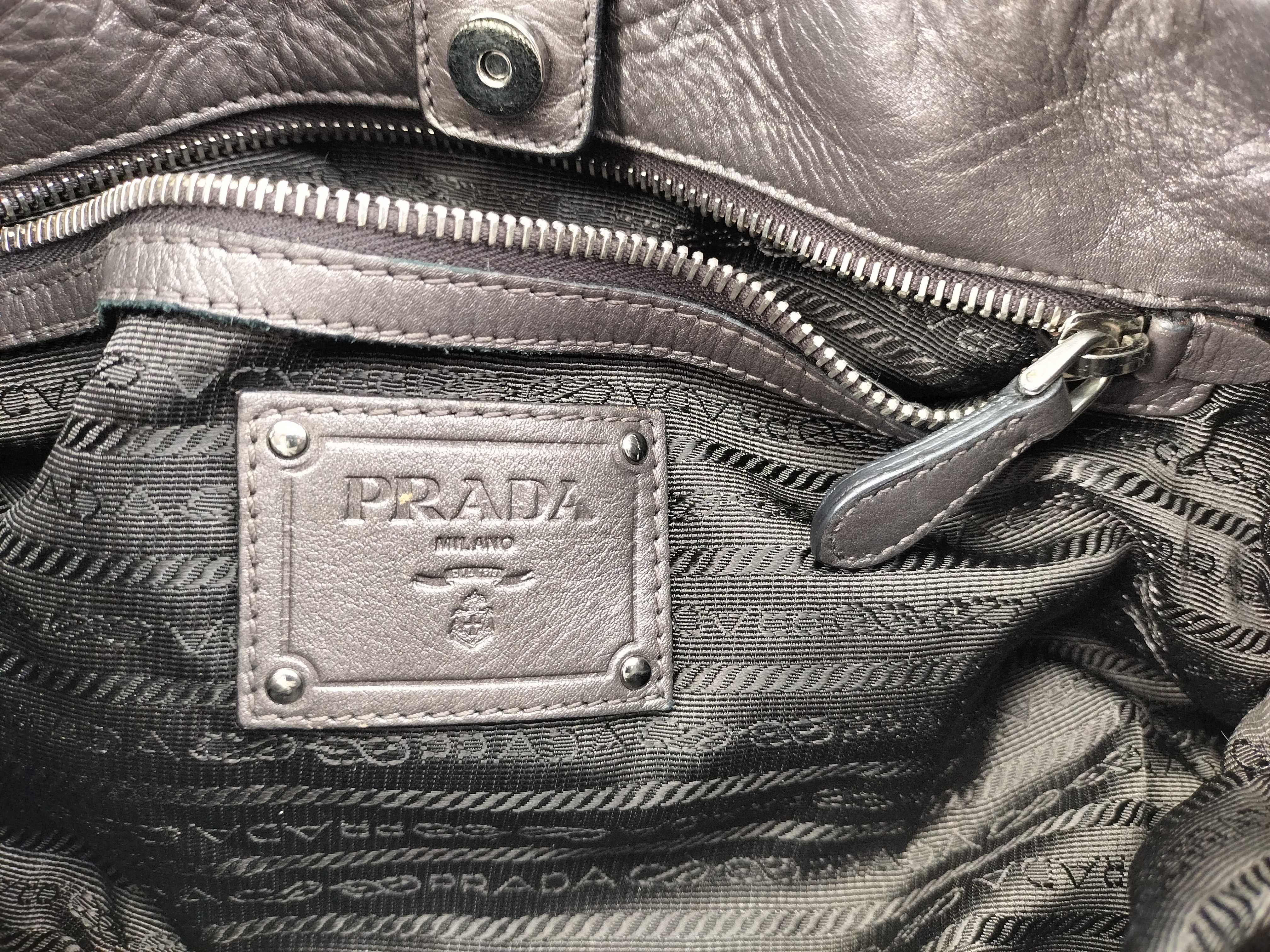 All-Leather One-Handbag Shoulder Bag — view 12