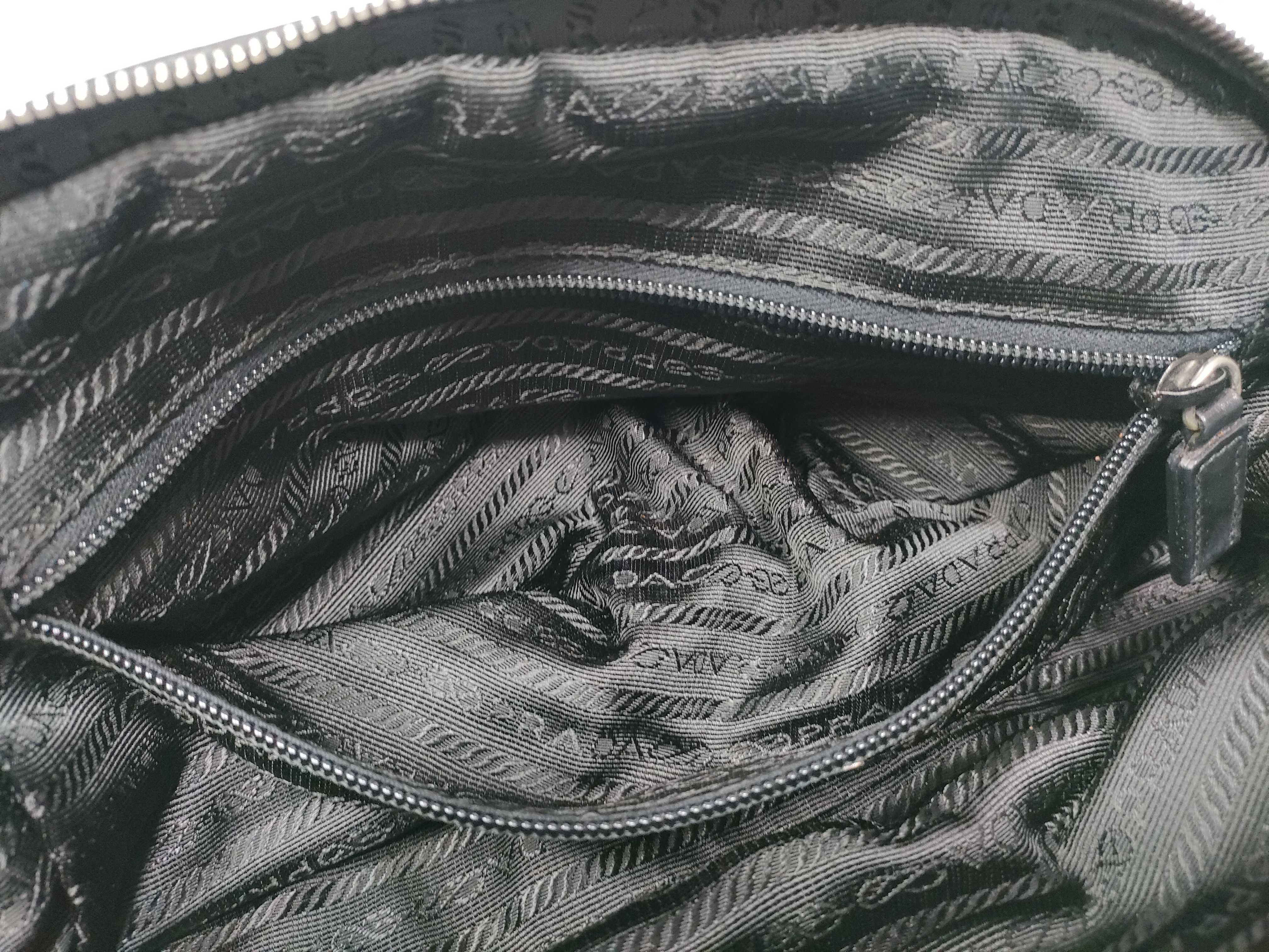 Nylon Leather Logo Embossed Quilting Bowling Bag Boston Bag — view 15