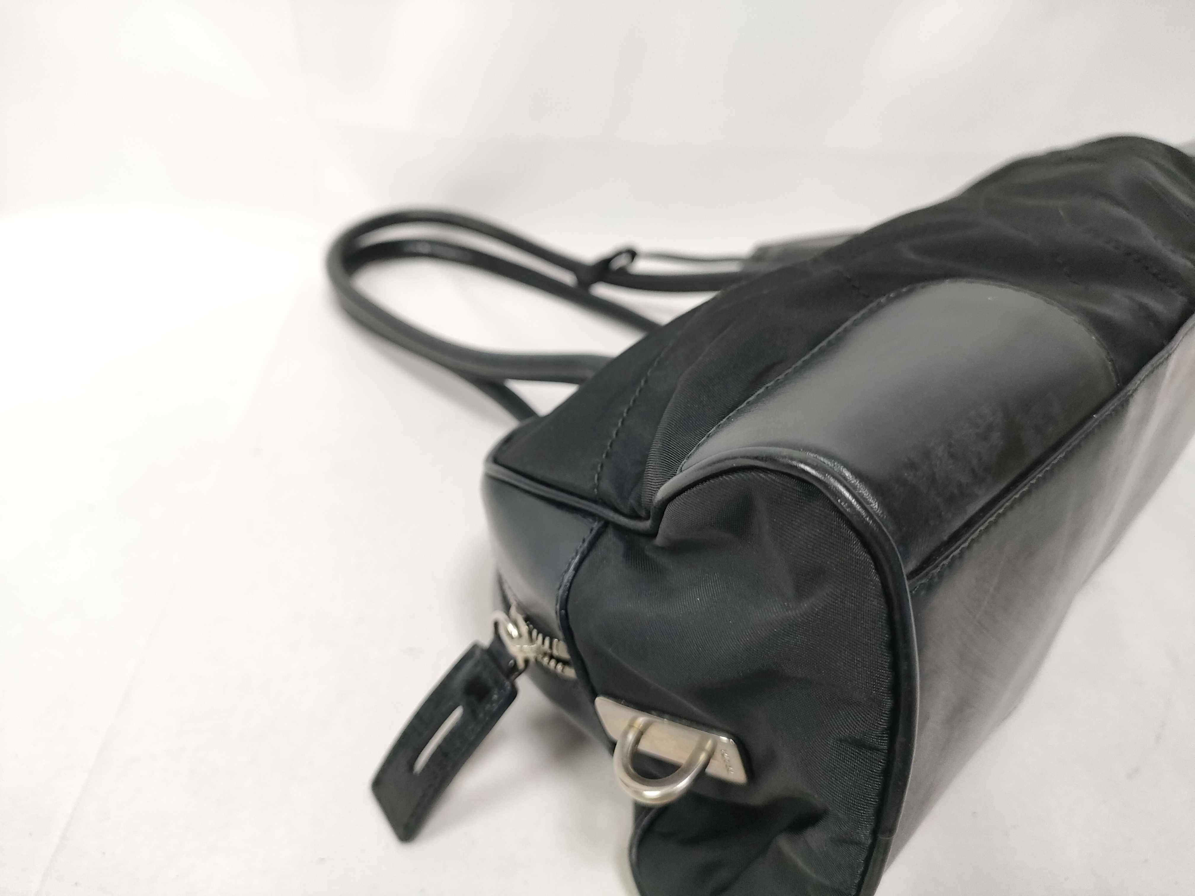 Nylon Leather Logo Embossed Quilting Bowling Bag Boston Bag — view 5