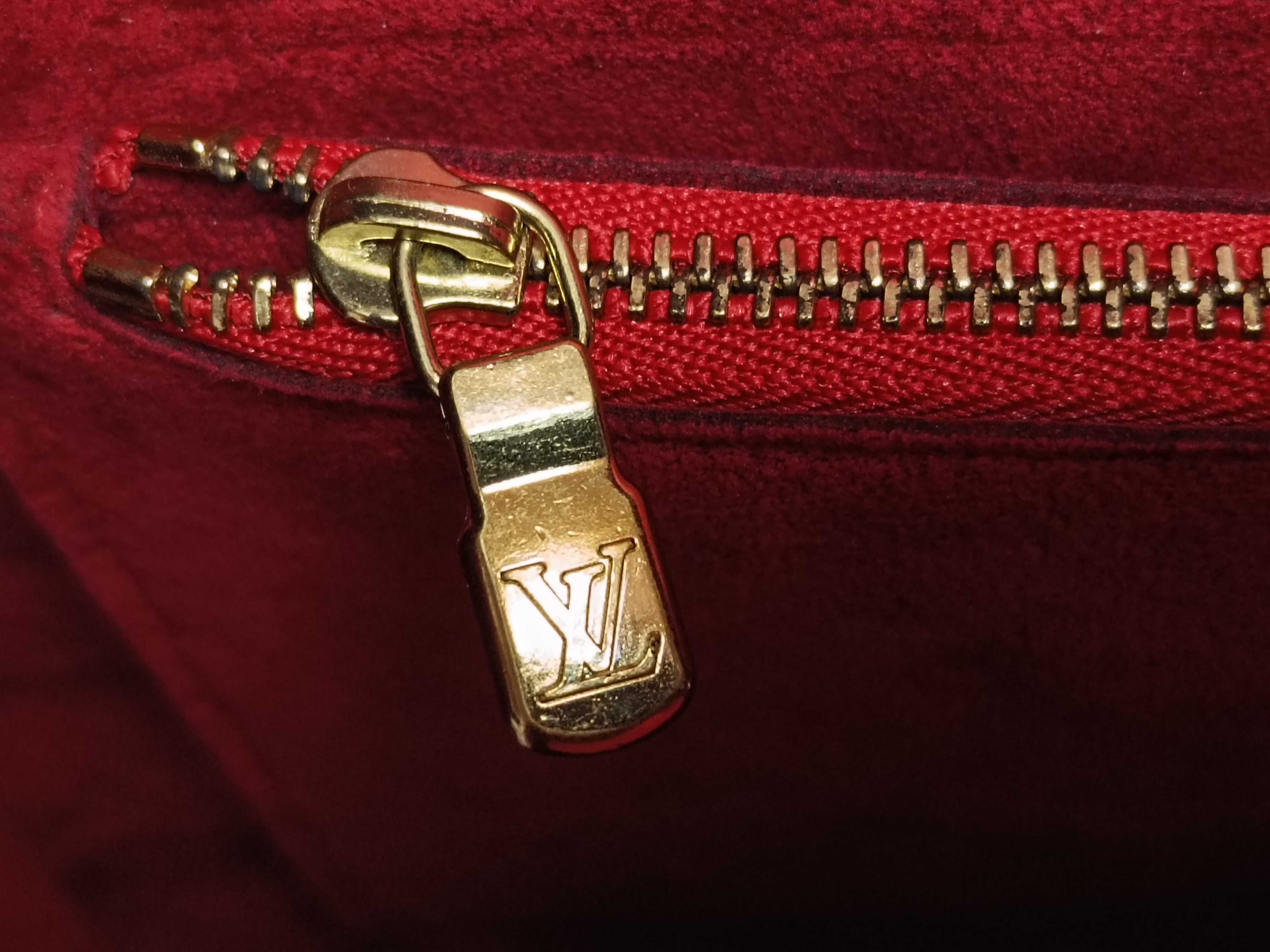 Epi Pont Neuf Handbag — view 12