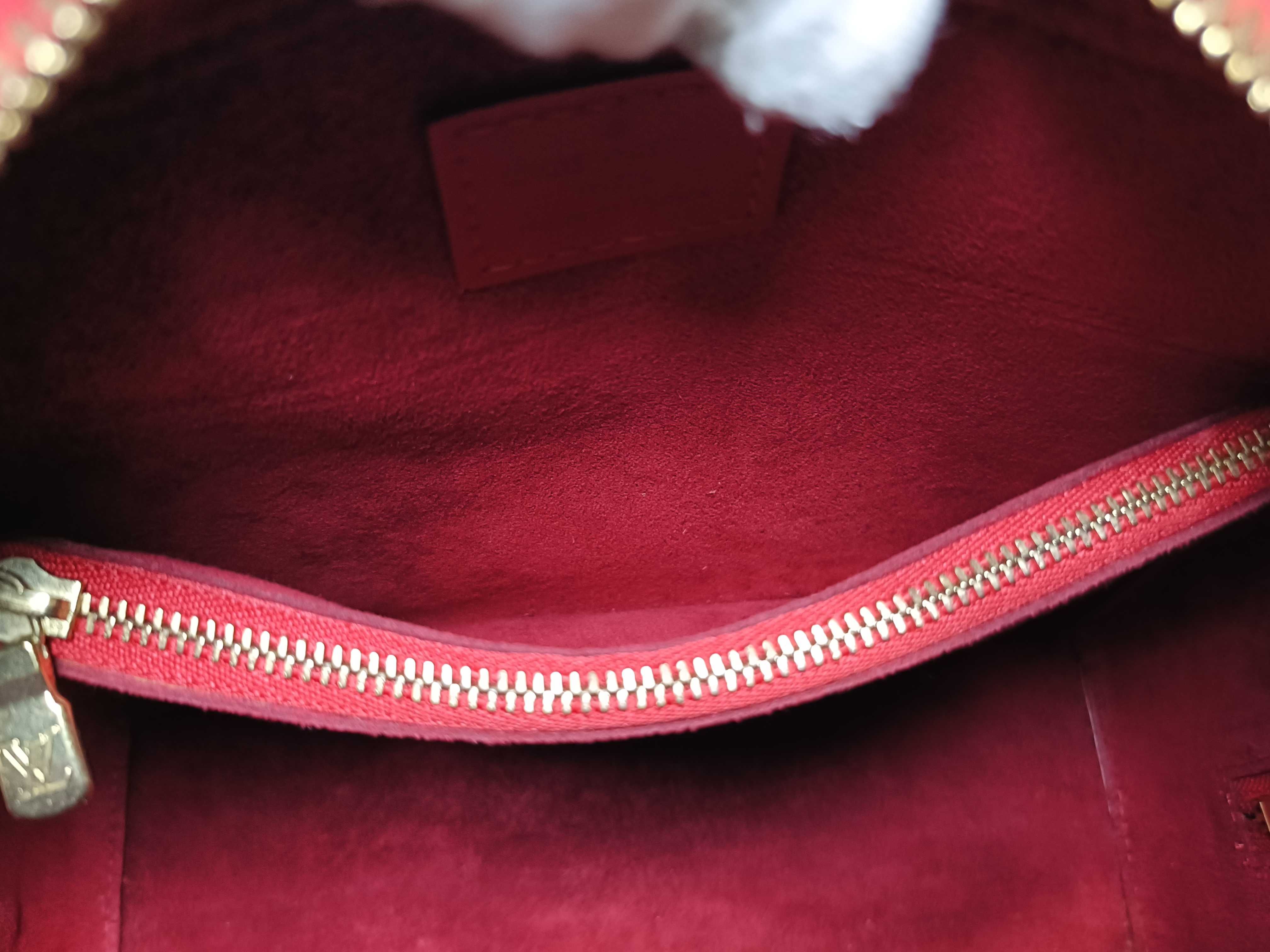 Epi Pont Neuf Handbag — view 14