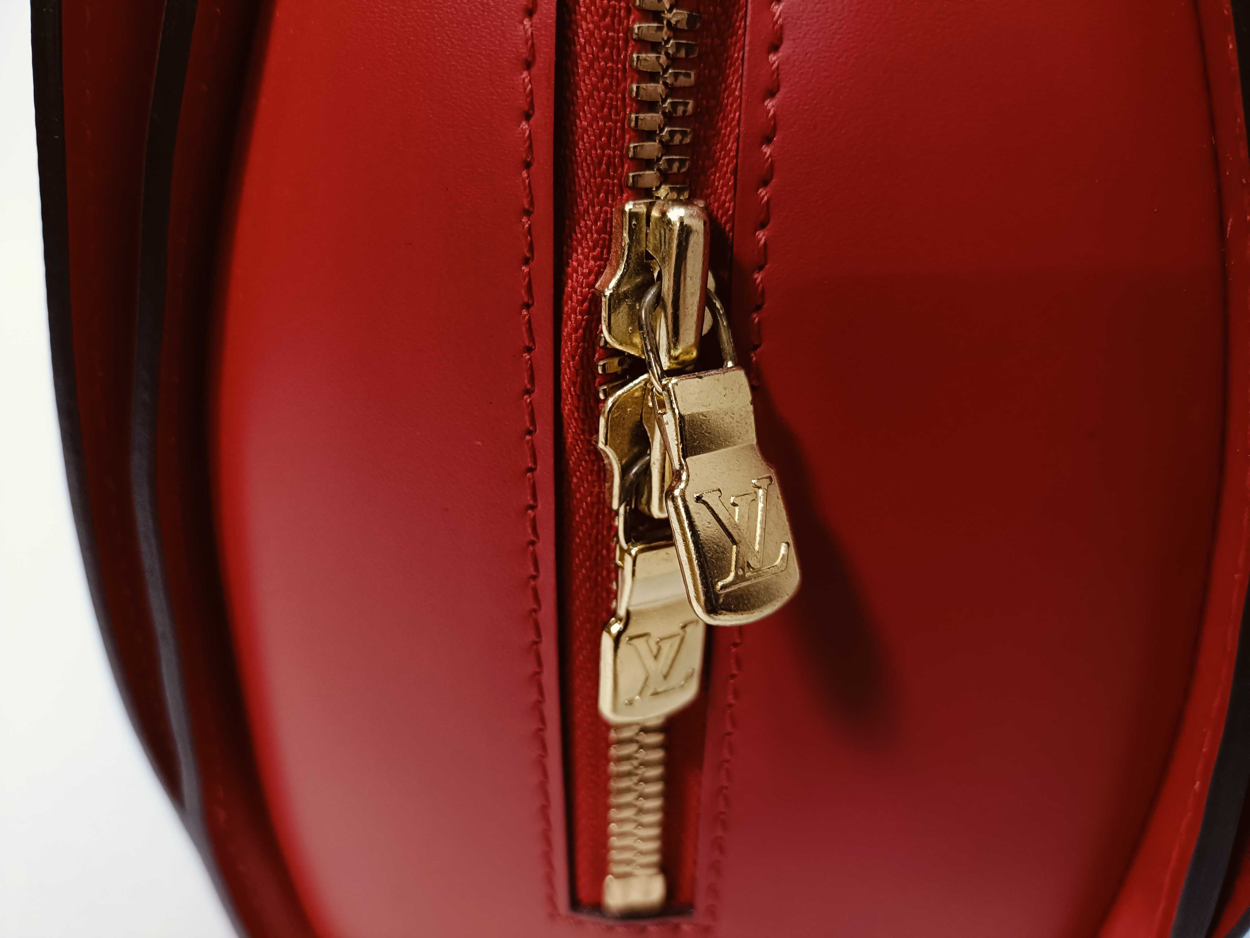 Epi Pont Neuf Handbag — view 8