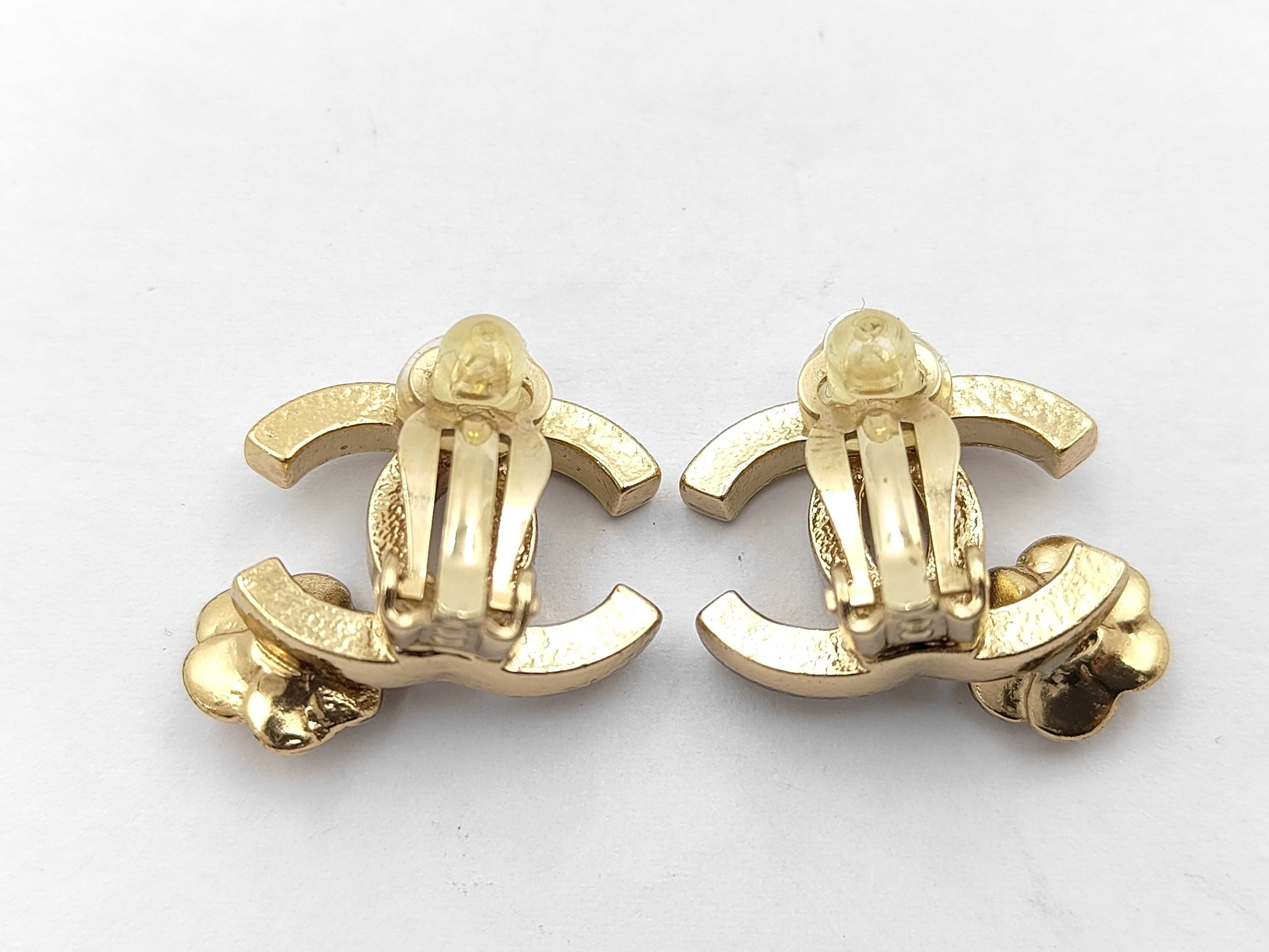 Camellia Earrings, Gold Color, 07P Earrings — view 2