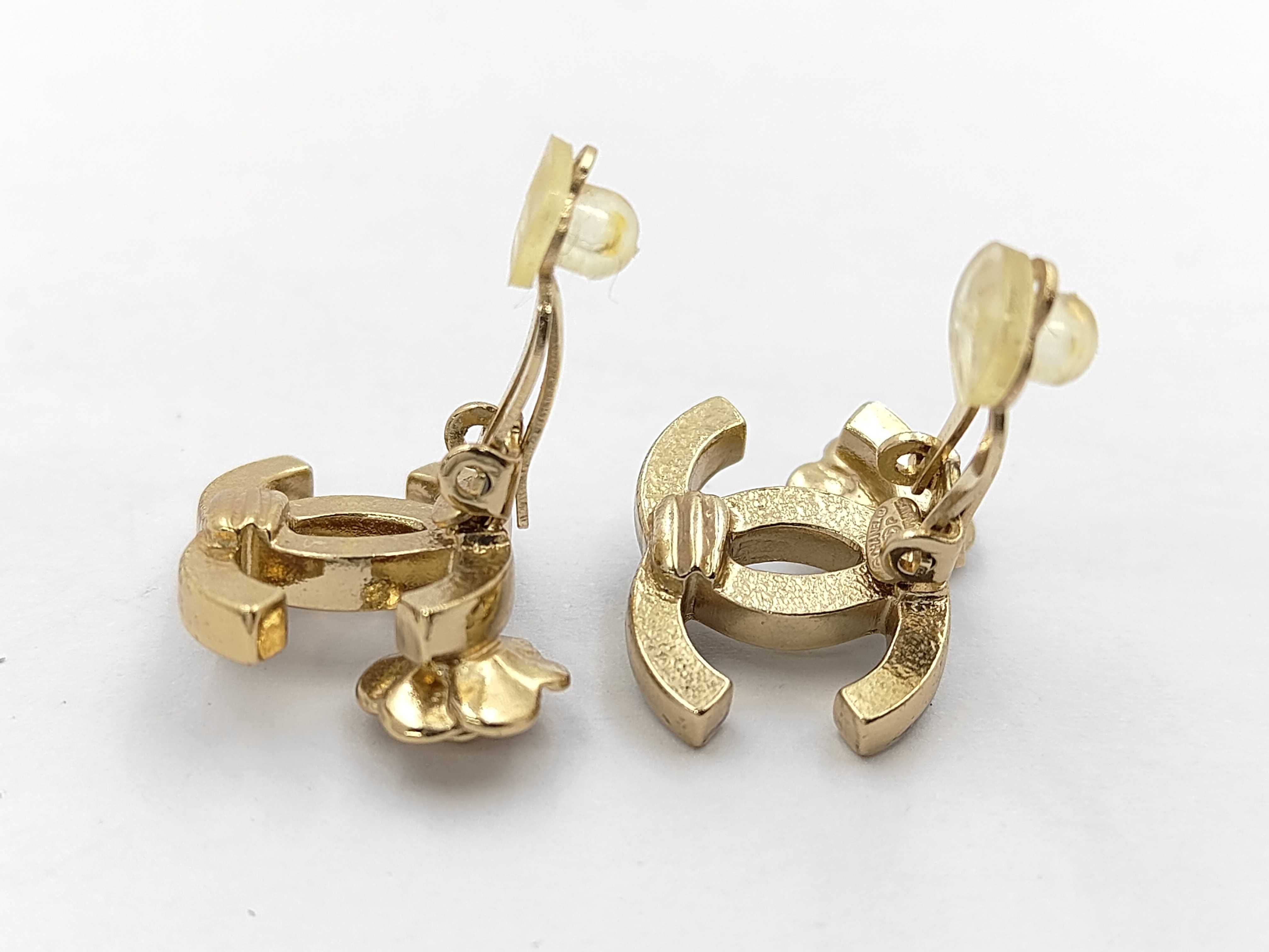 Camellia Earrings, Gold Color, 07P Earrings — view 4