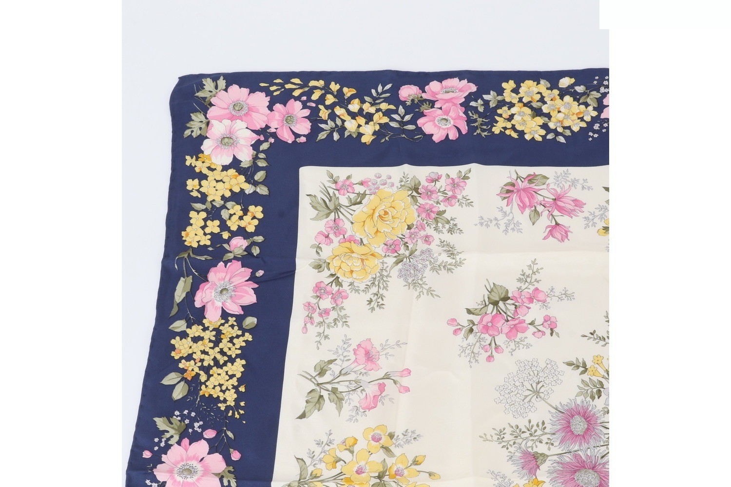 Floral scarf — view 2