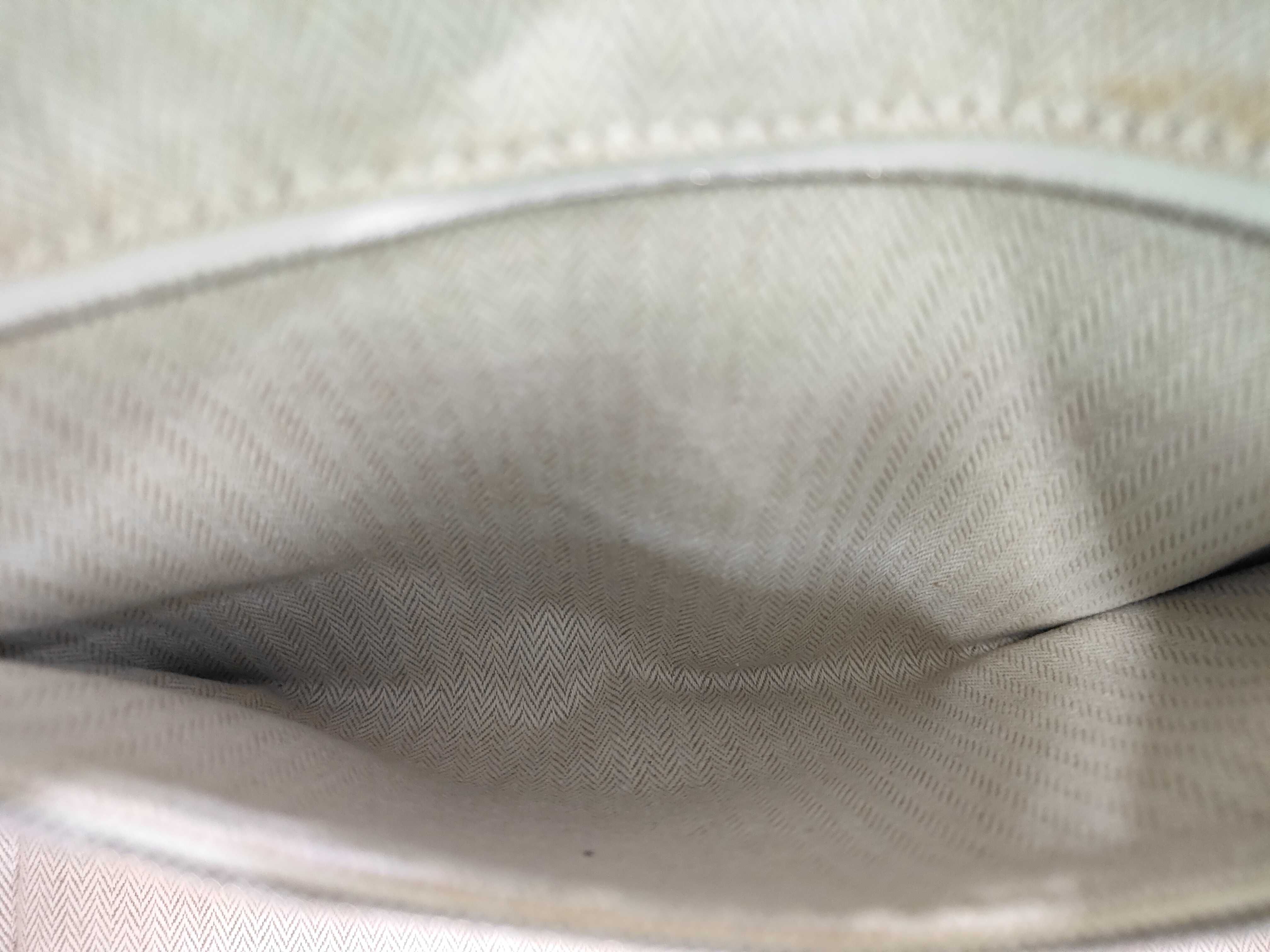 Victoria 35 Taurillon Leather Handbag — view 13