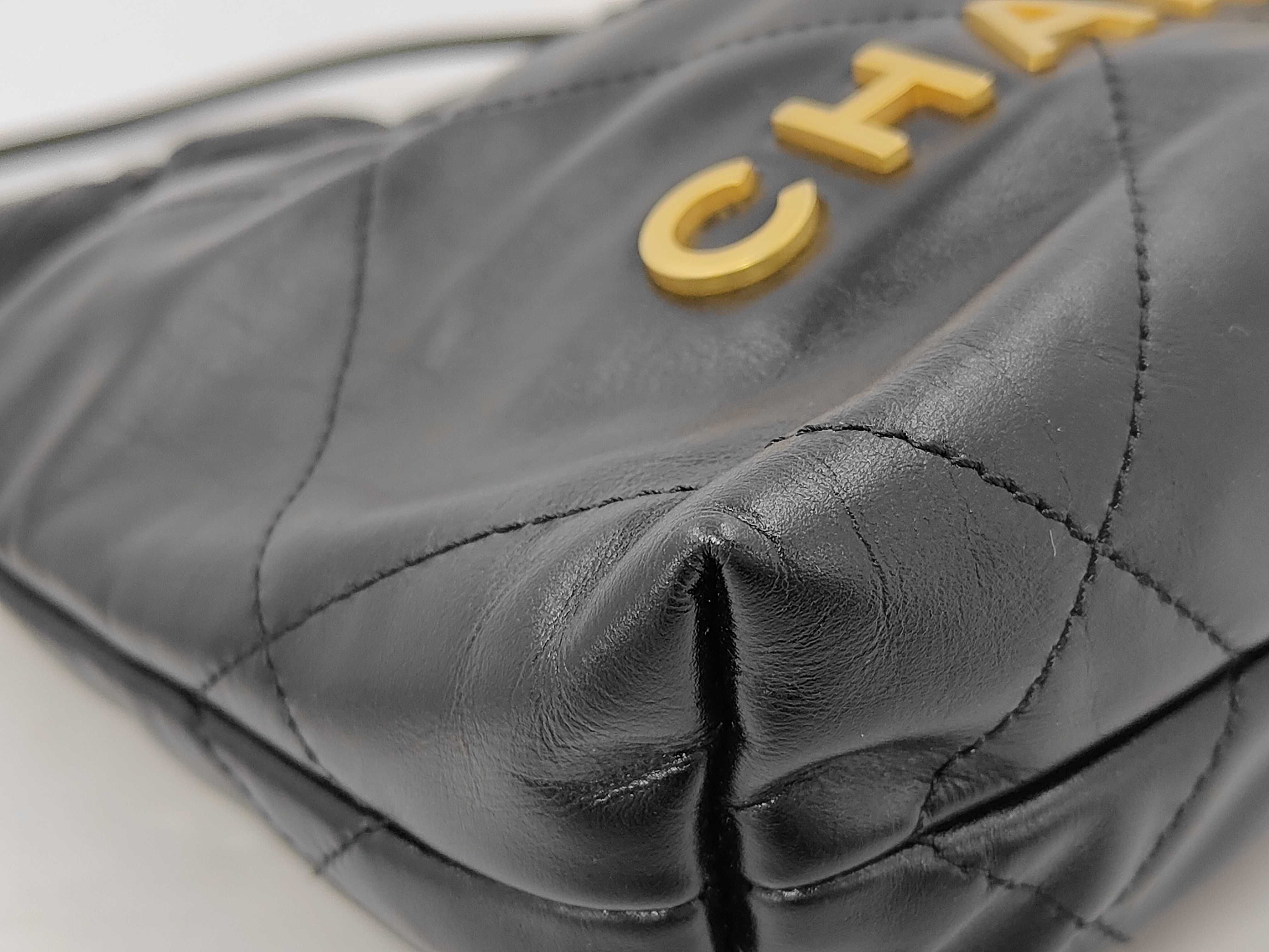 Lambskin Chanel 22 Mini Shoulder Bag — view 6