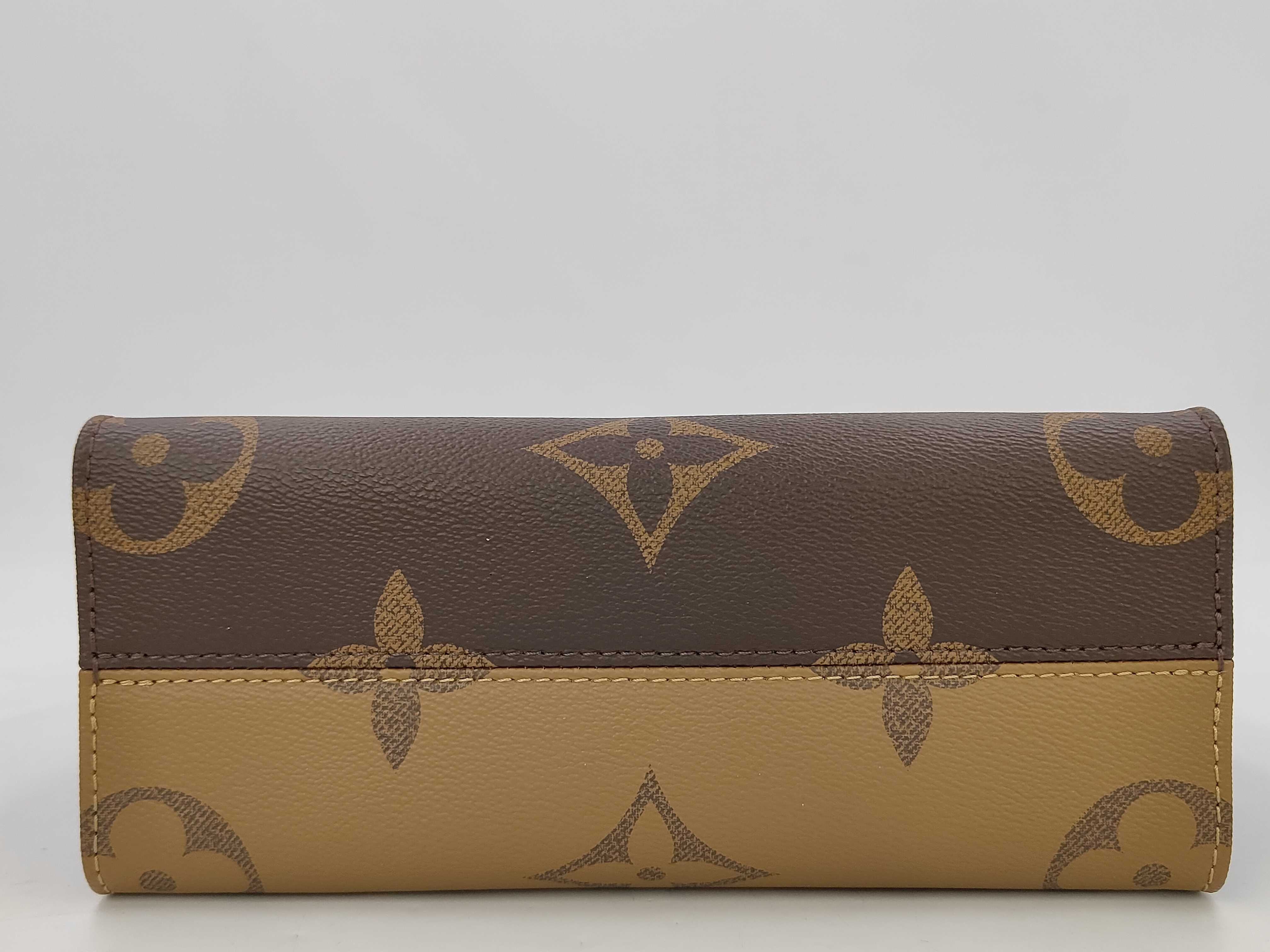 Monogram Giant Reverse OnTheGo PM Handbag — view 4