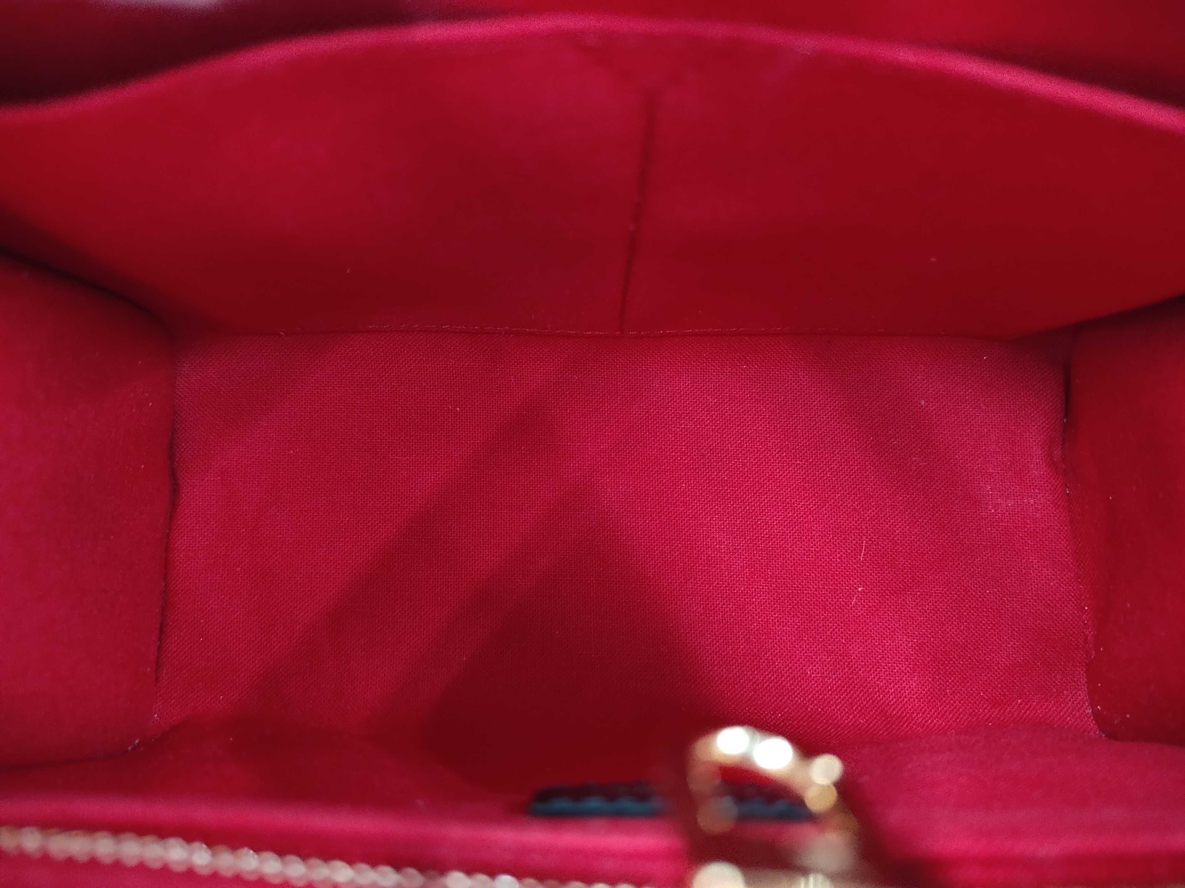 Monogram Giant Reverse OnTheGo PM Handbag — view 8