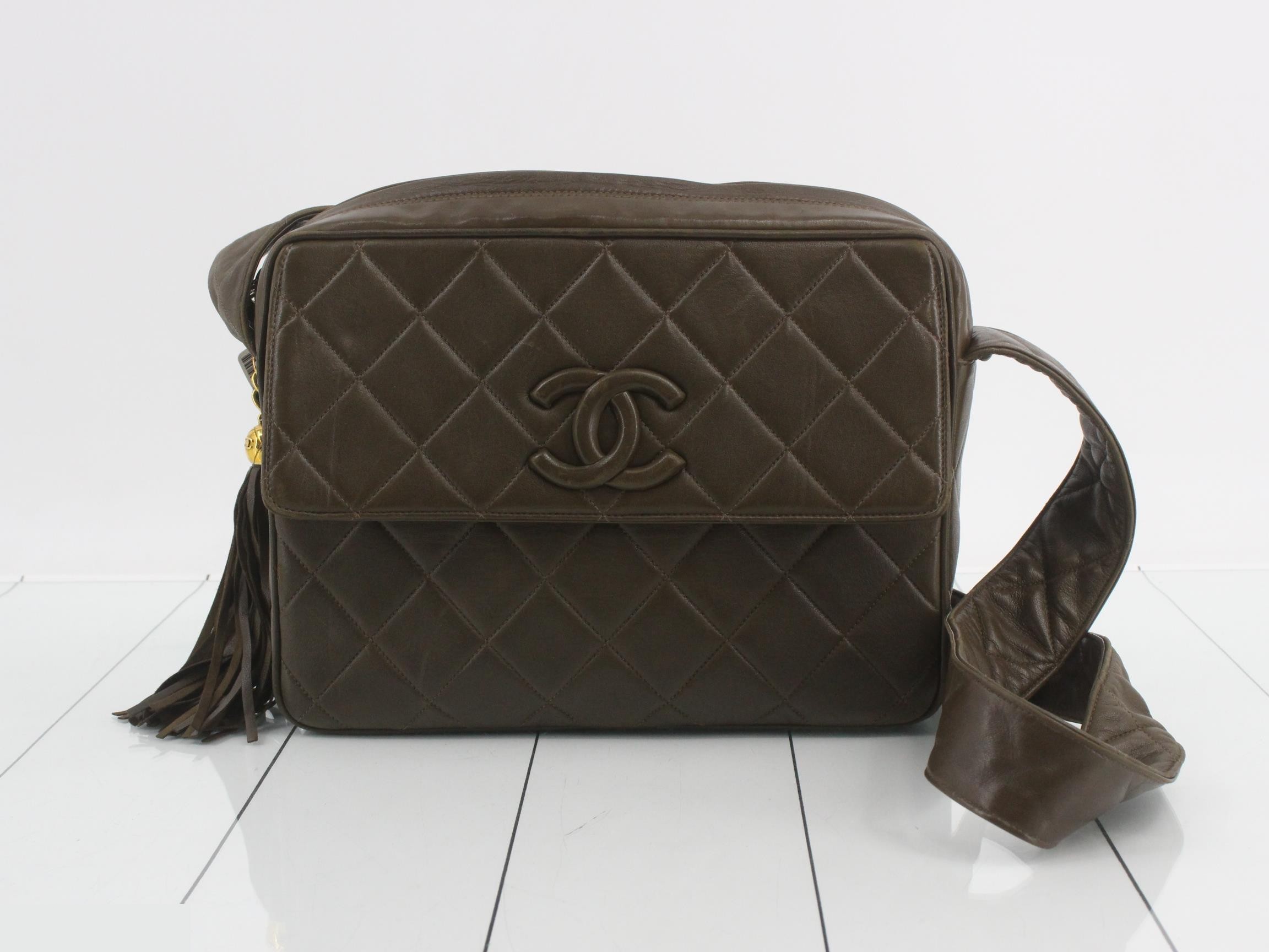 Matelassé Shoulder Bag with Coco Mark